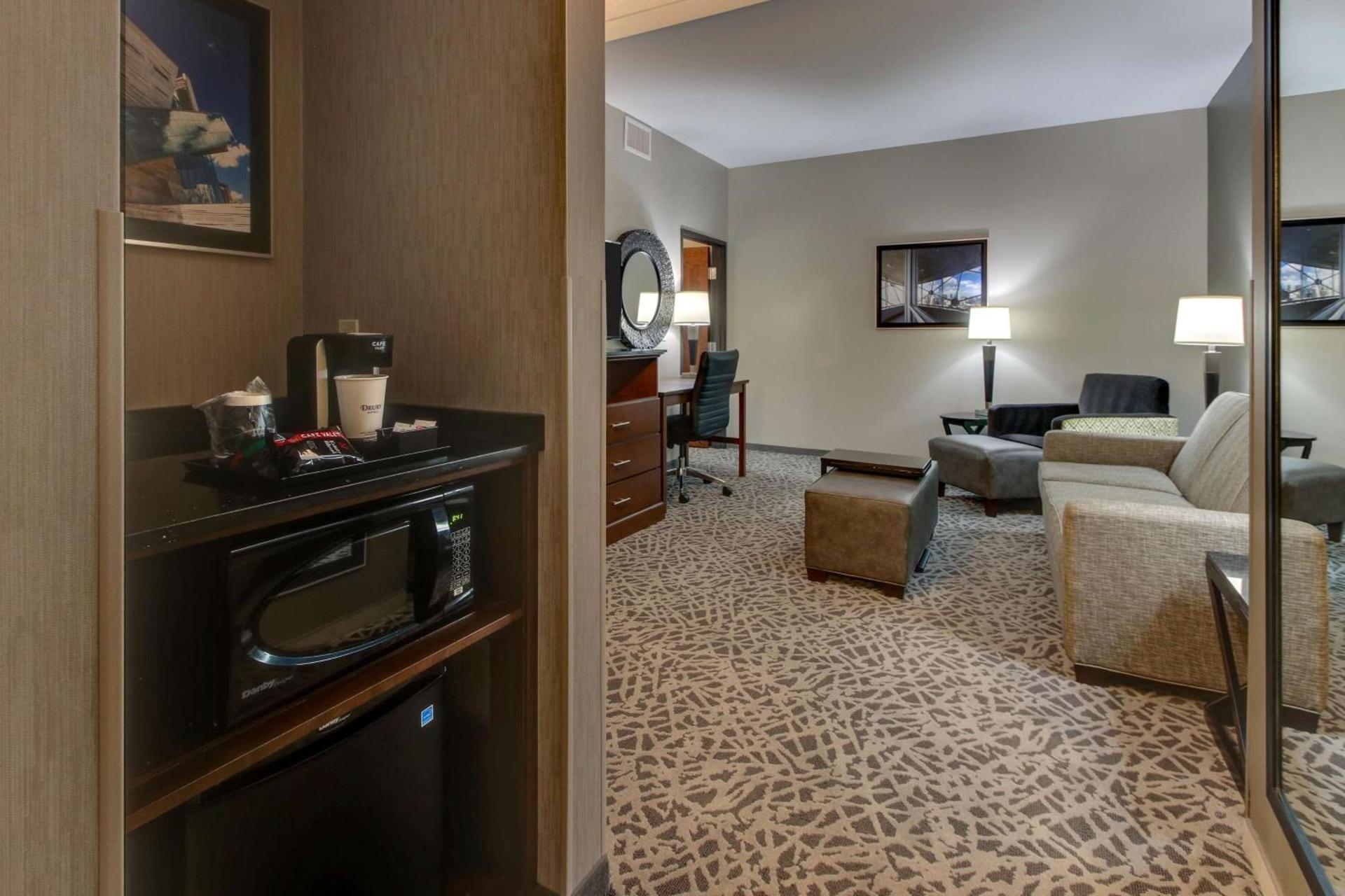 Drury Plaza Hotel Dallas Richardson photo 36