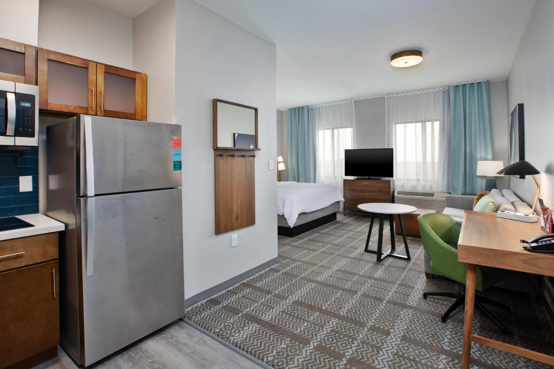 Staybridge Suites - Ames by IHG photo 38