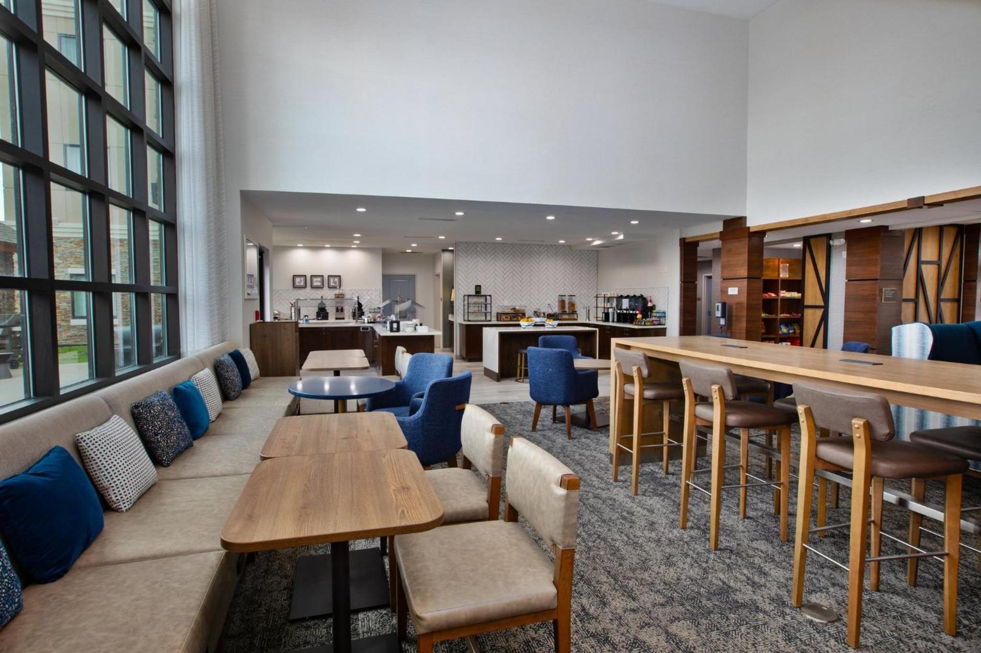 Staybridge Suites - Ames by IHG photo 24
