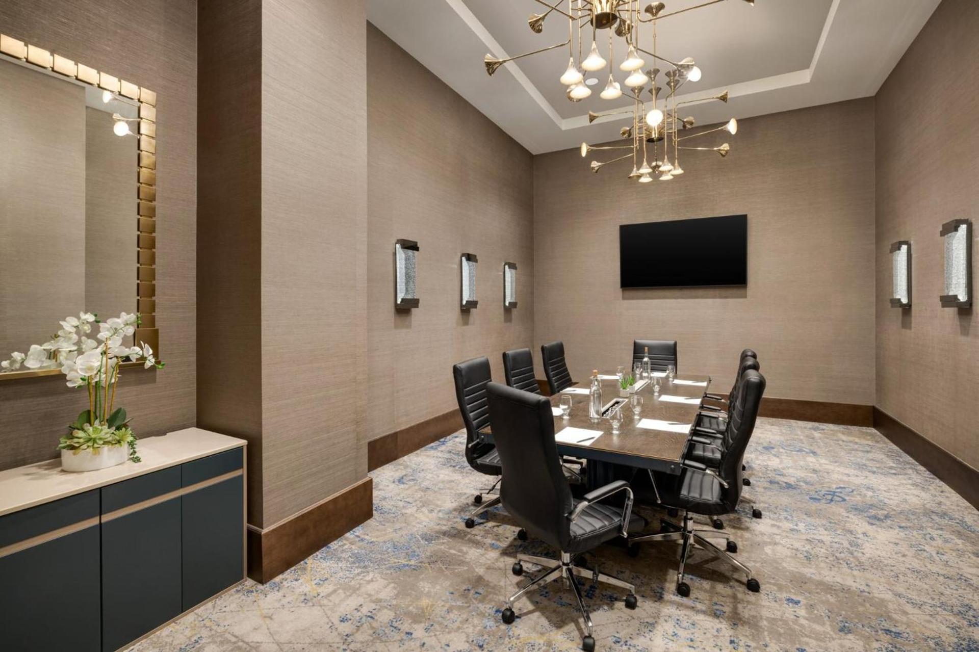 Holiday Inn & Suites Nashville Downtown - Broadway by IHG photo 78