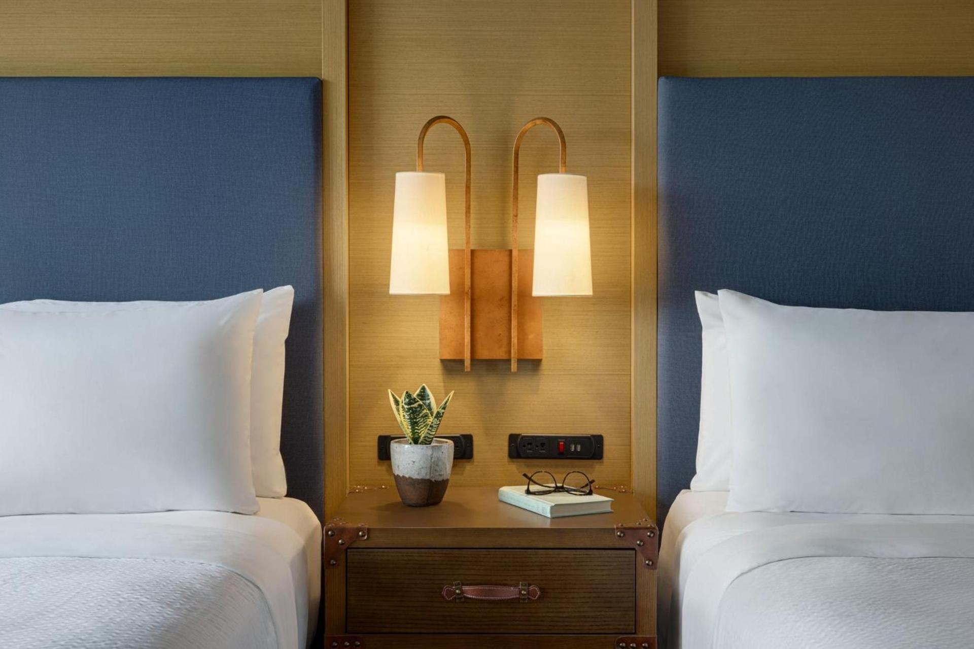 Holiday Inn & Suites Nashville Downtown - Broadway by IHG photo 80