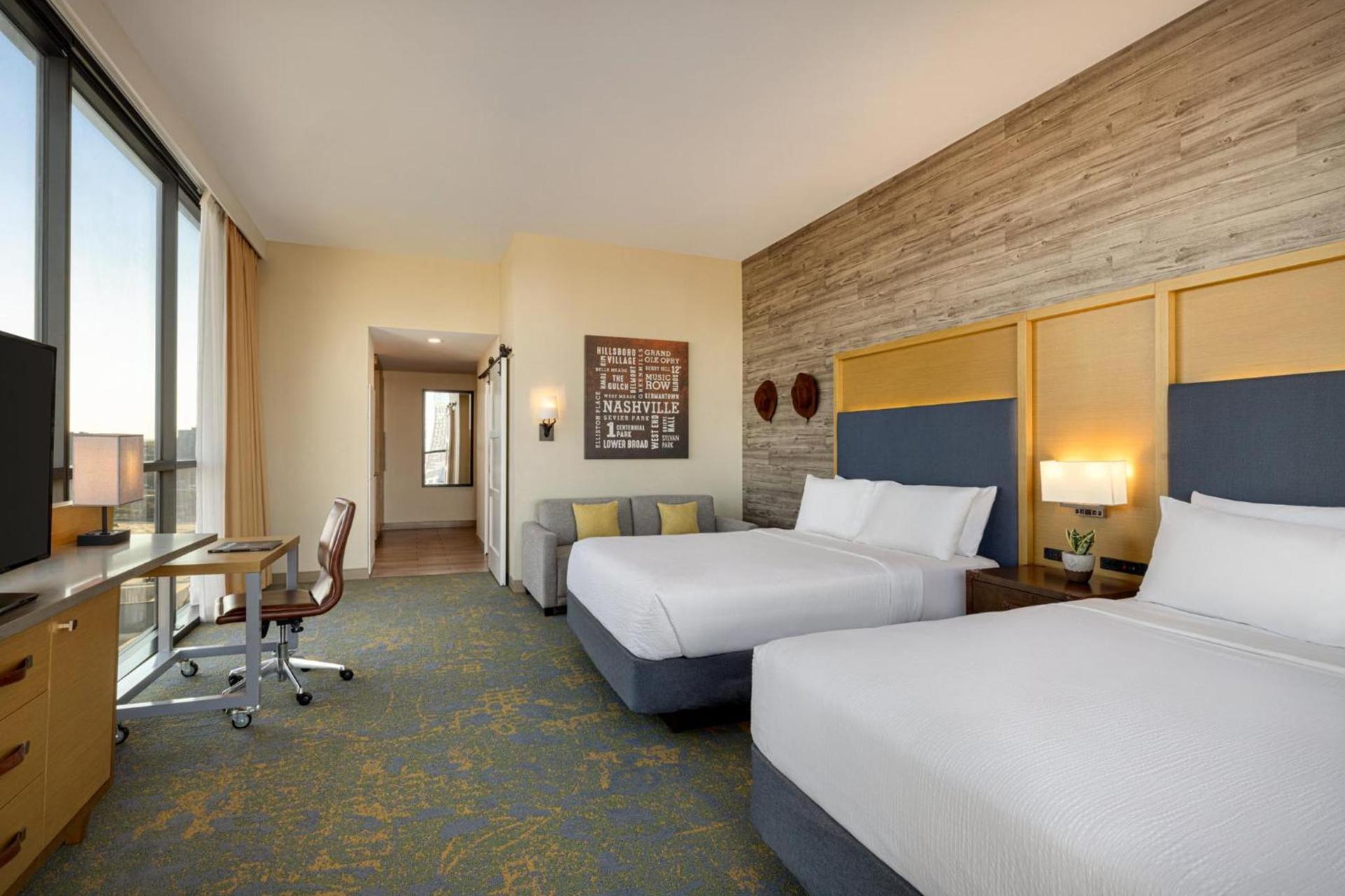 Holiday Inn & Suites Nashville Downtown - Broadway by IHG photo 93