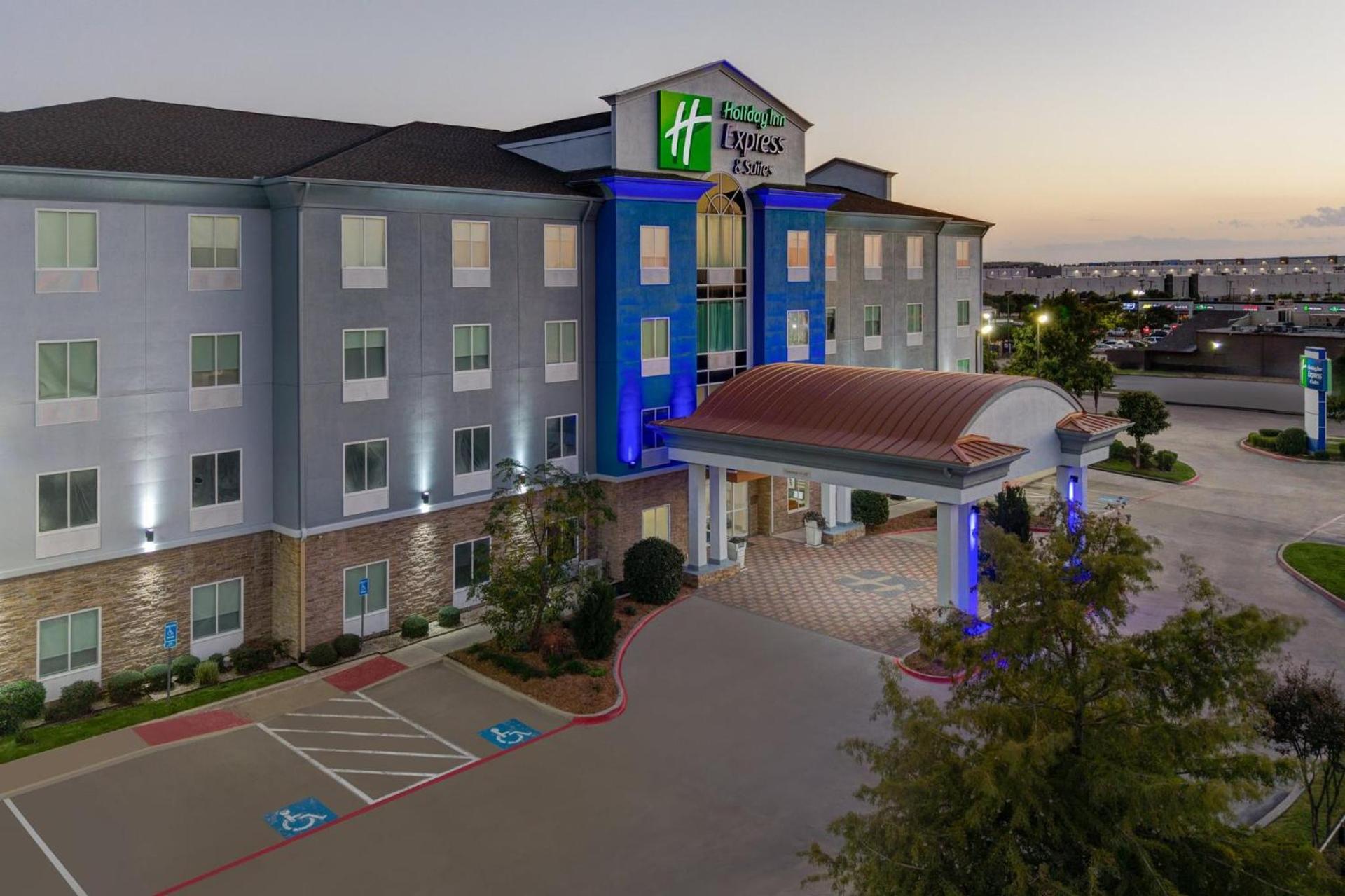 Holiday Inn Express Hotel & Suites Dallas West by IHG photo 57
