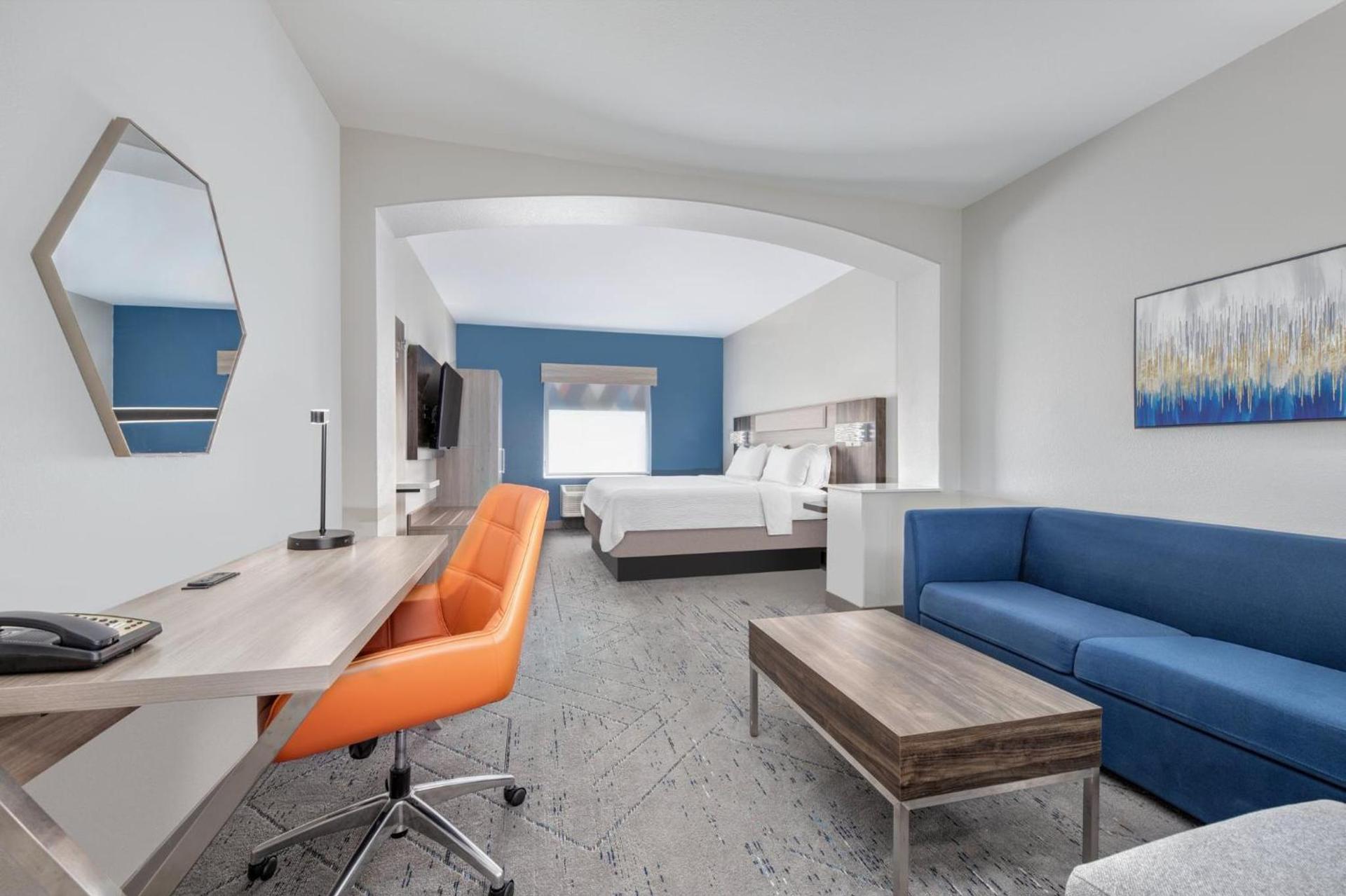 Holiday Inn Express Hotel & Suites Dallas West by IHG photo 62