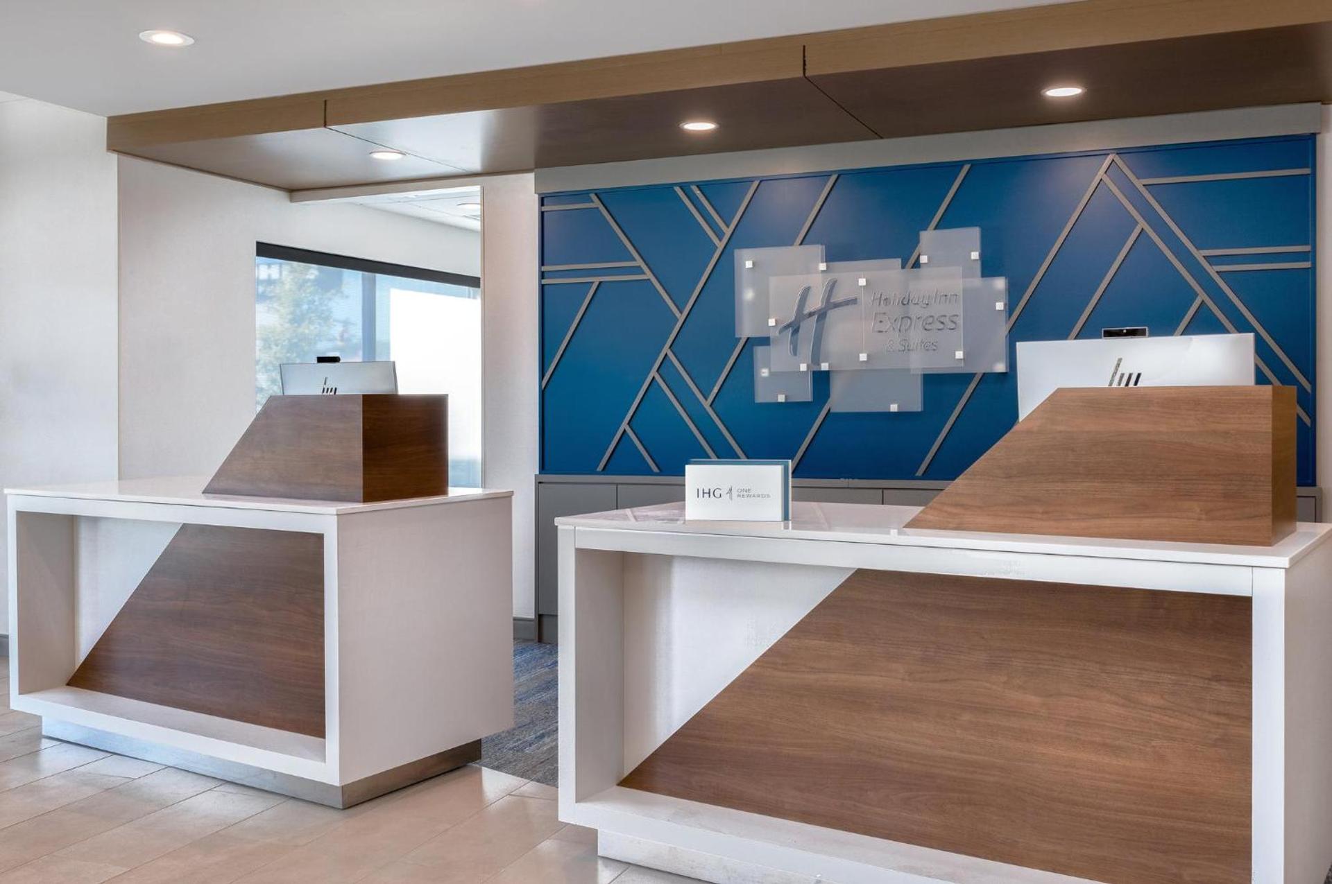 Holiday Inn Express & Suites Alton St Louis Area by IHG photo 27