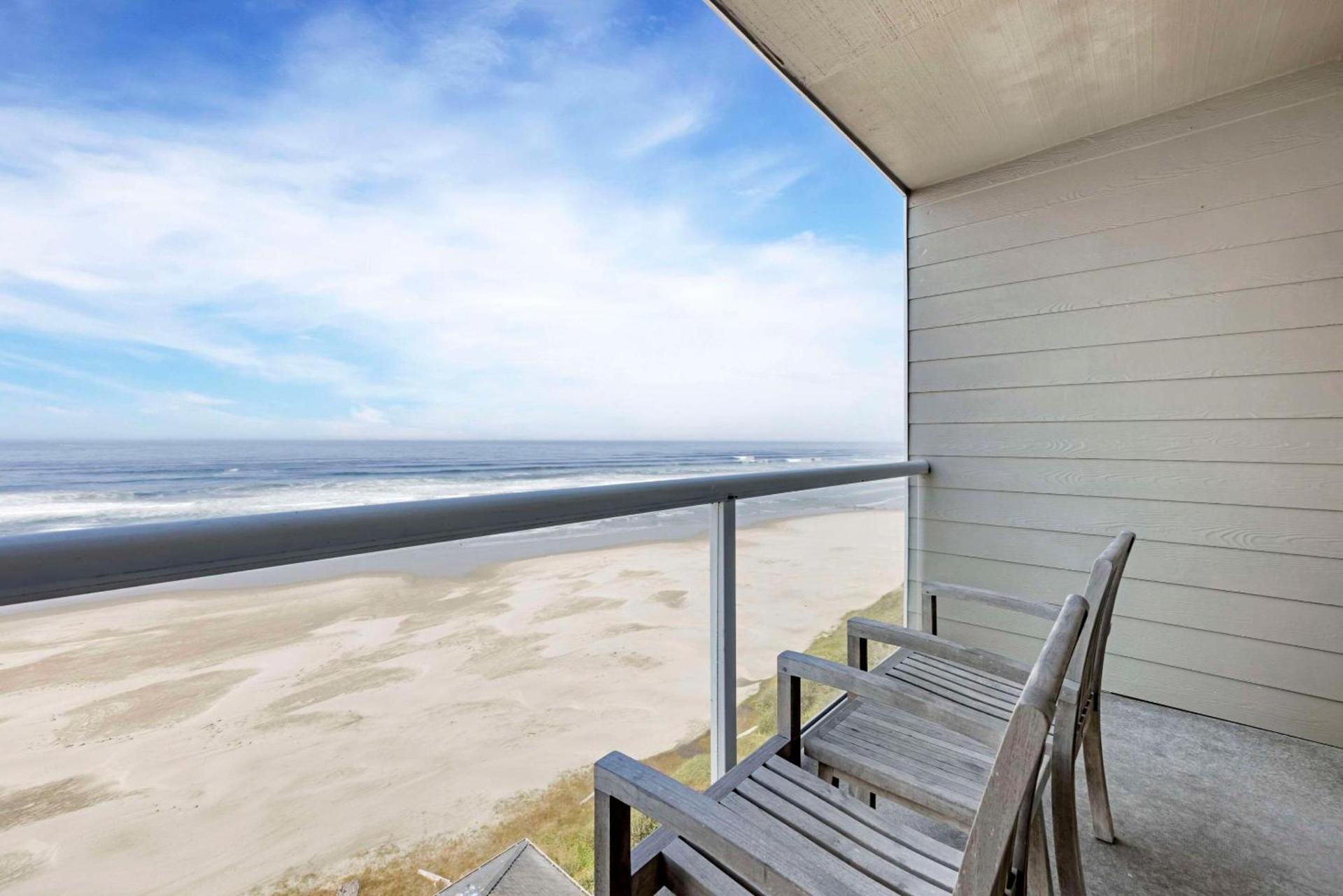 Elizabeth Oceanfront Suites, an Ascend Collection Hotel photo 18