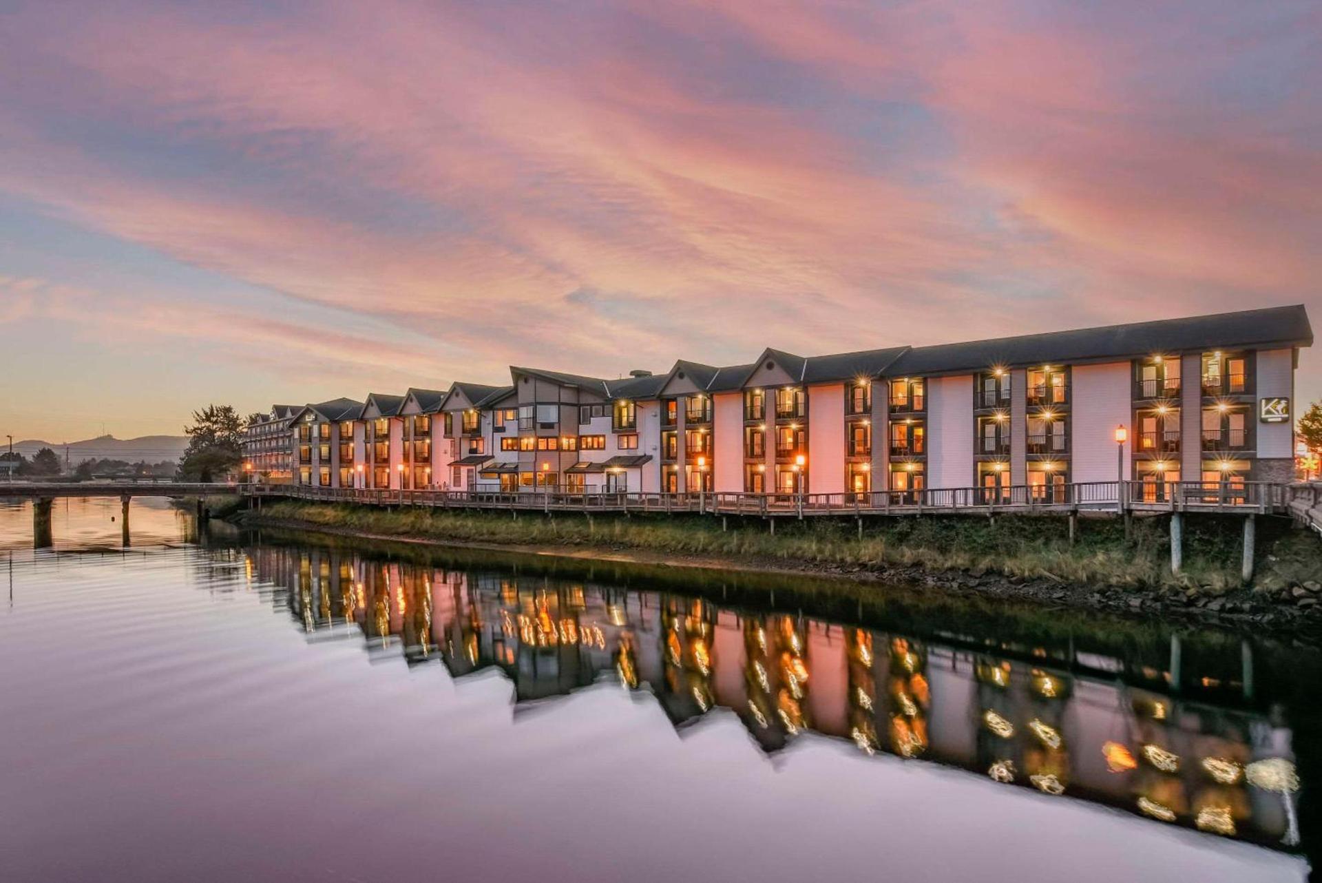 Kathryn Riverfront Inn, an Ascend Collection Hotel photo 3