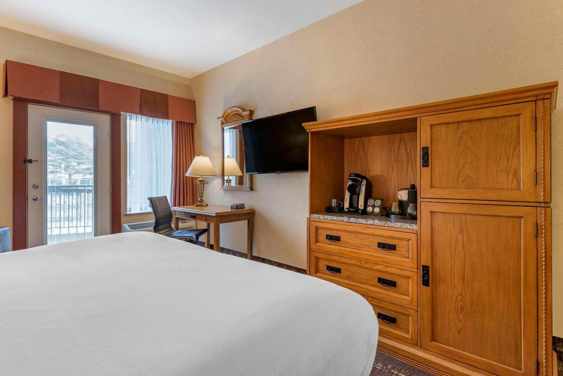 Kathryn Riverfront Inn, an Ascend Collection Hotel photo 10