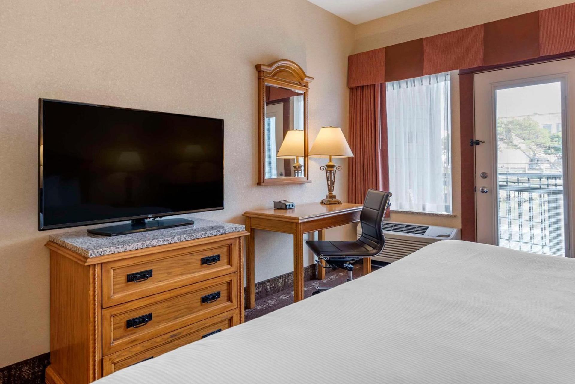 Kathryn Riverfront Inn, an Ascend Collection Hotel photo 13