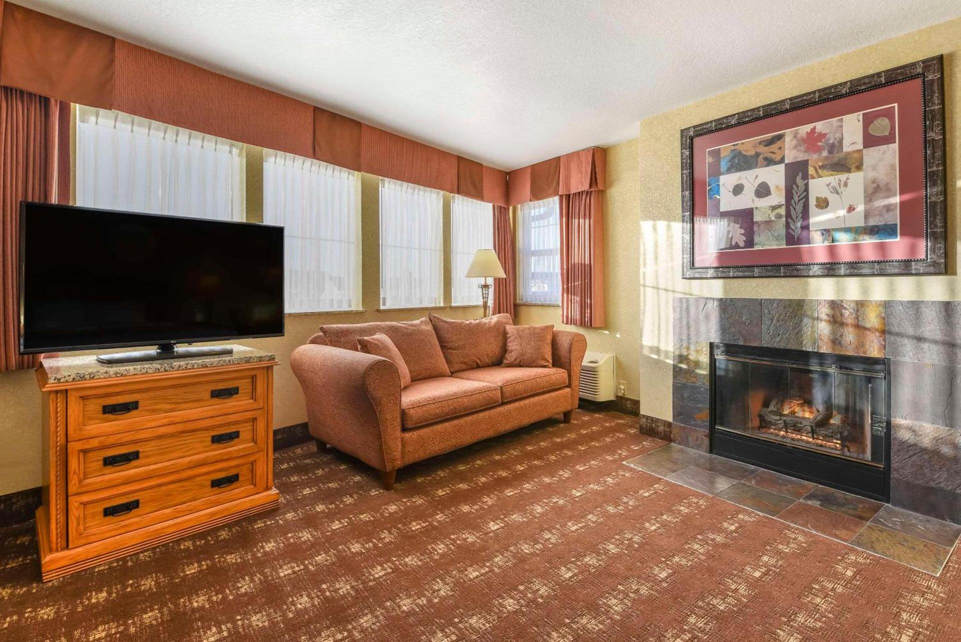 Kathryn Riverfront Inn, an Ascend Collection Hotel photo 28