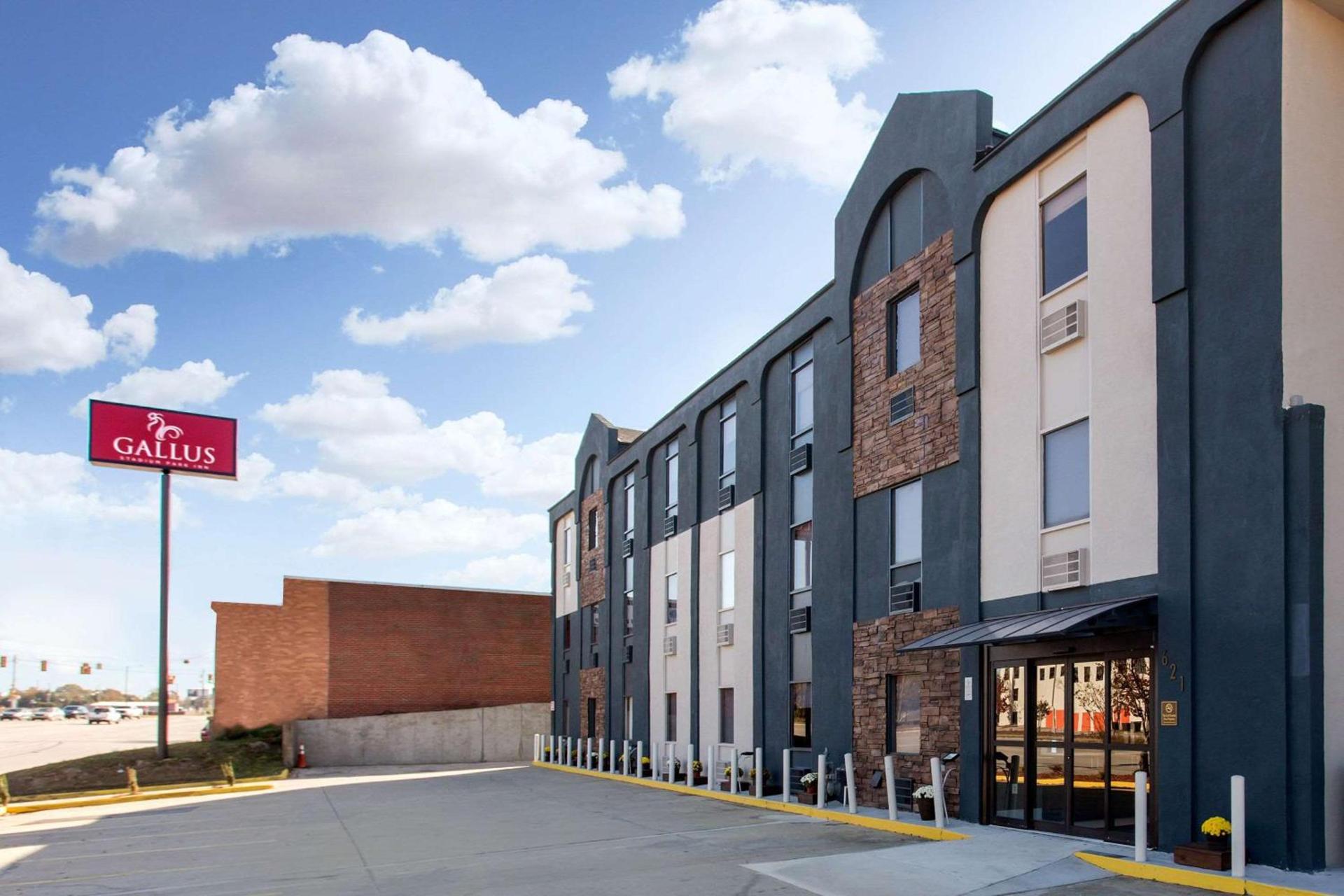 Gallus Stadium Park Inn, an Ascend Collection Hotel photo 3