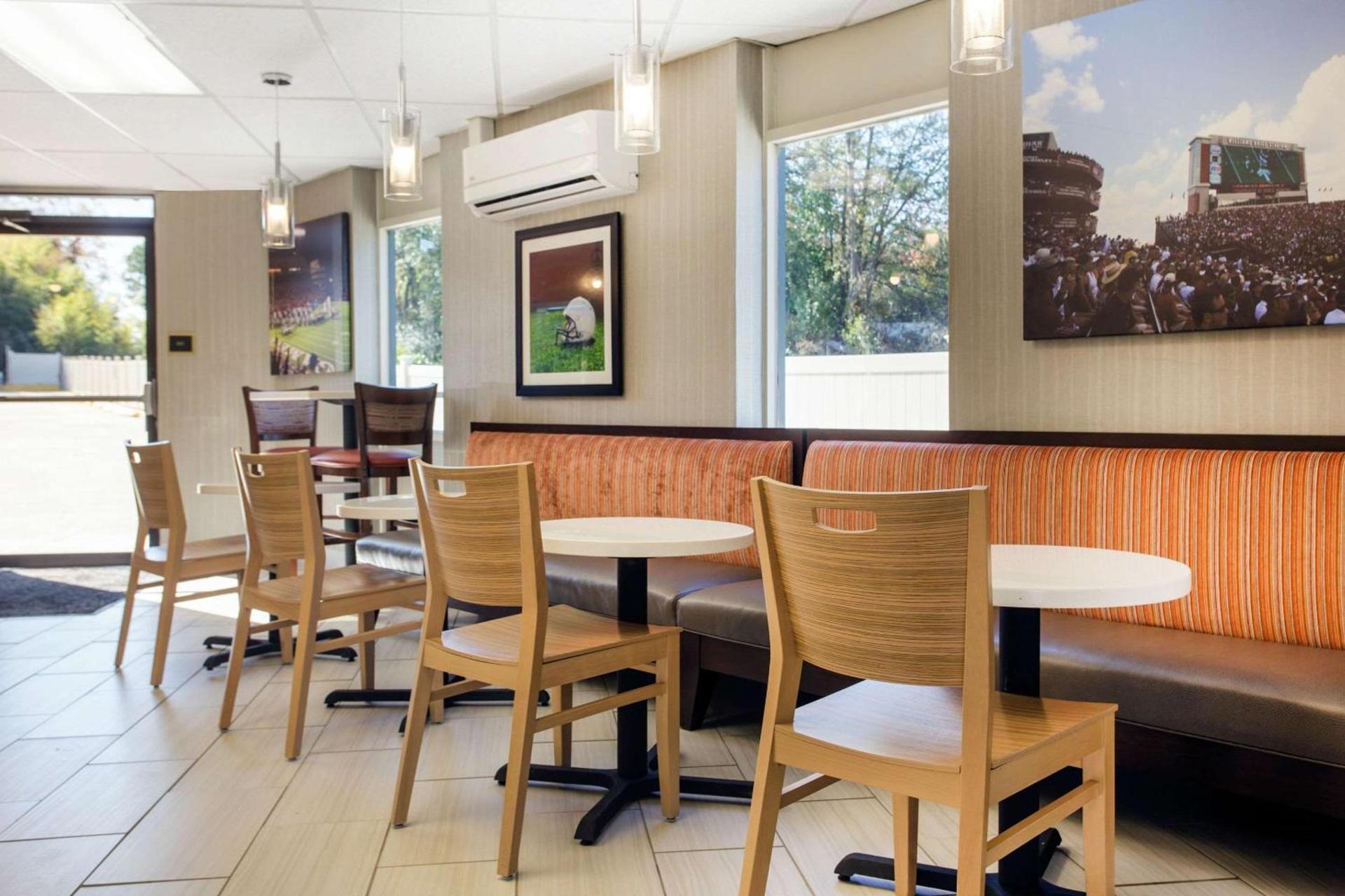 Gallus Stadium Park Inn, an Ascend Collection Hotel photo 25