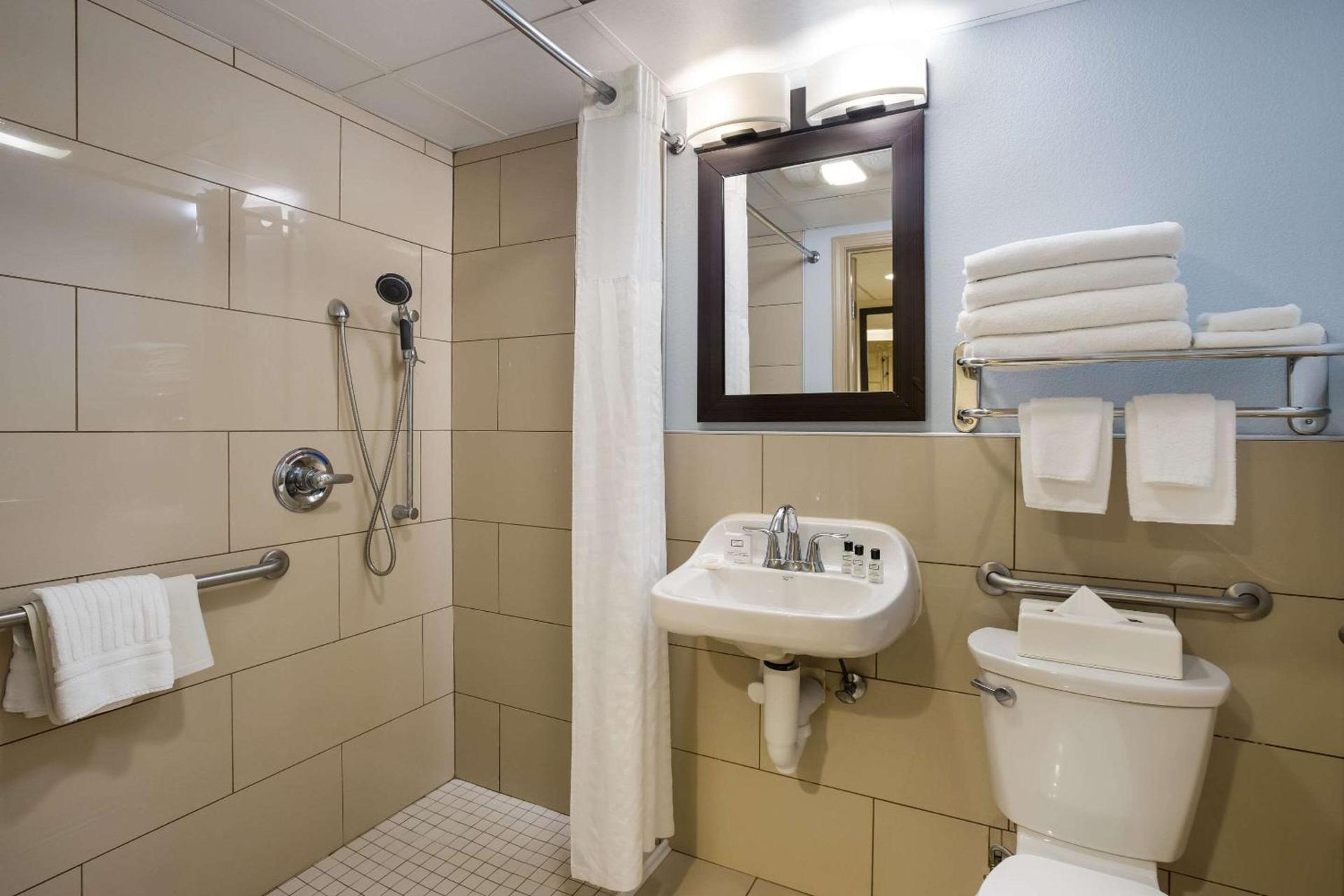 The Inn at Apple Valley, an Ascend Collection Hotel photo 8