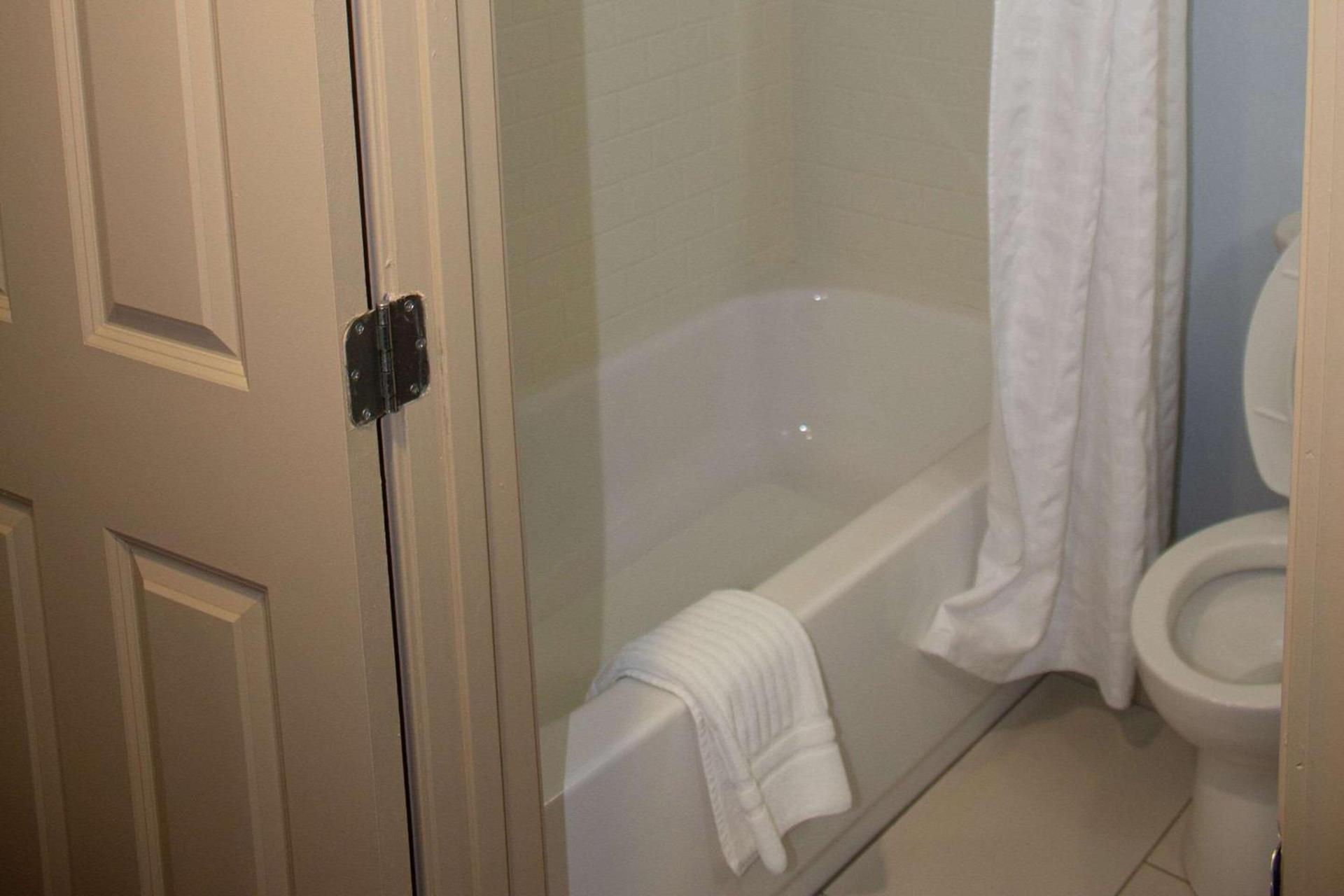 The Inn at Apple Valley, an Ascend Collection Hotel photo 32
