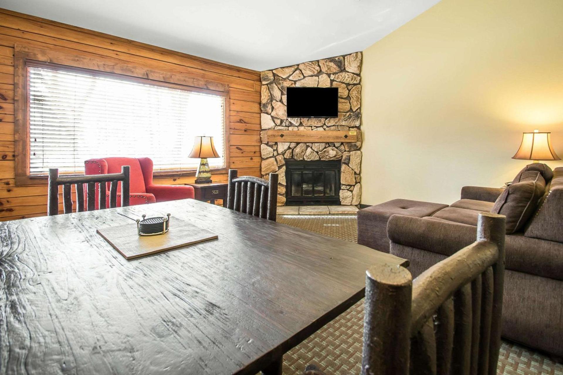 Bluegreen Vacations Christmas Mountain Village, an Ascend Collection Resort photo 41