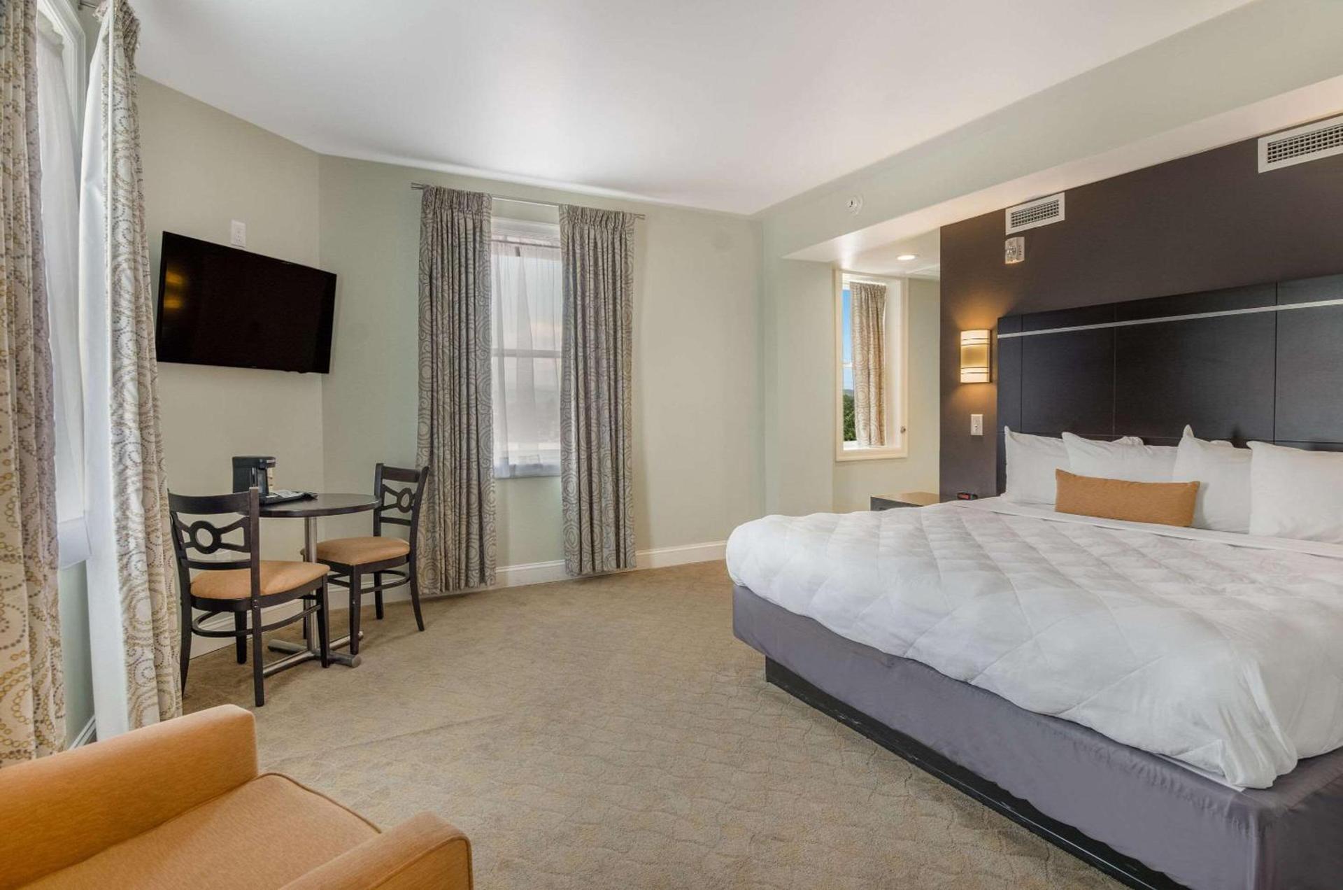 The Gin Hotel, an Ascend Collection Hotel photo 20