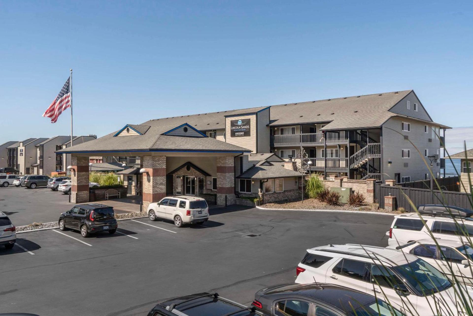 Lincoln Sands Oceanfront Resort, an Ascend Collection Hotel photo 3