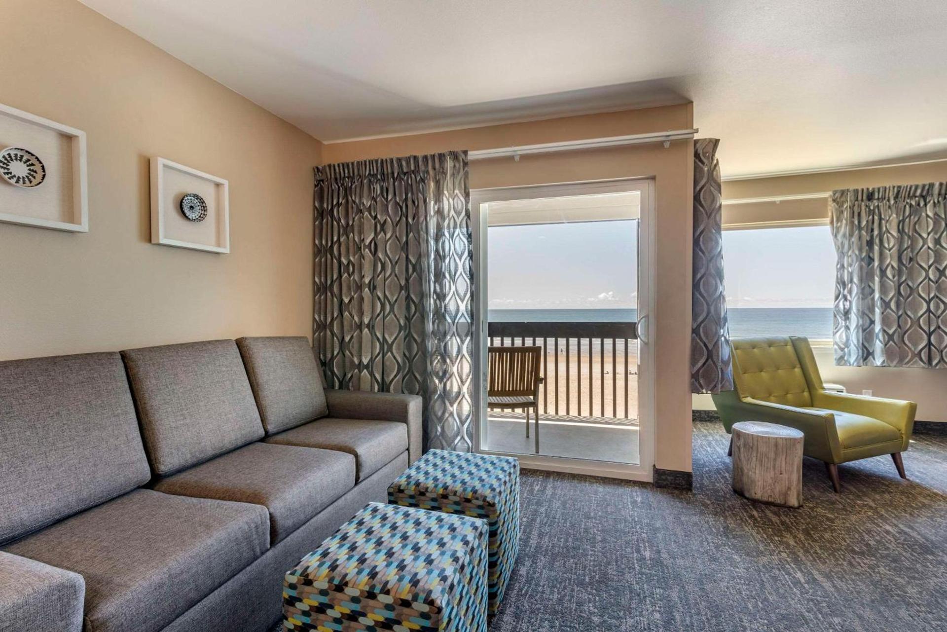 Lincoln Sands Oceanfront Resort, an Ascend Collection Hotel photo 20