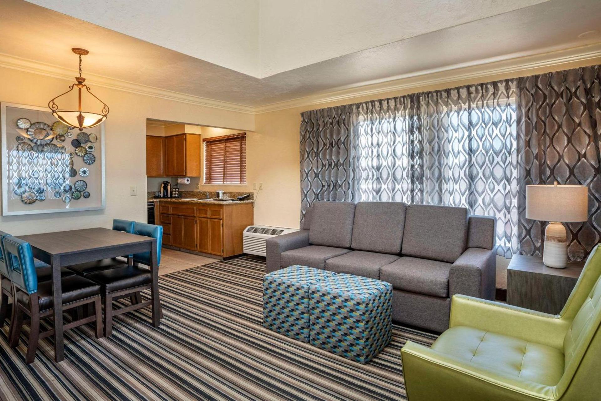 Lincoln Sands Oceanfront Resort, an Ascend Collection Hotel photo 29