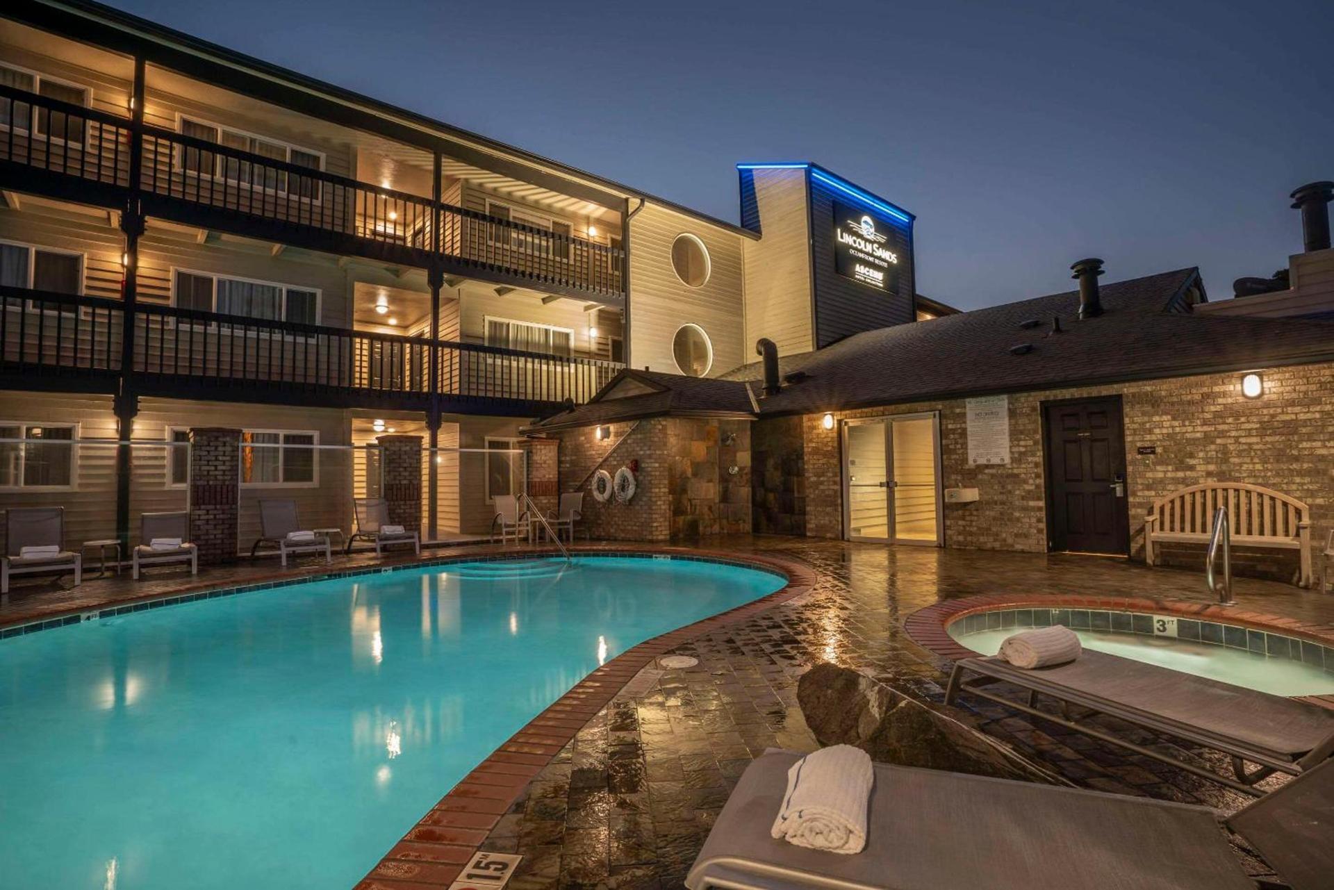 Lincoln Sands Oceanfront Resort, an Ascend Collection Hotel photo 2