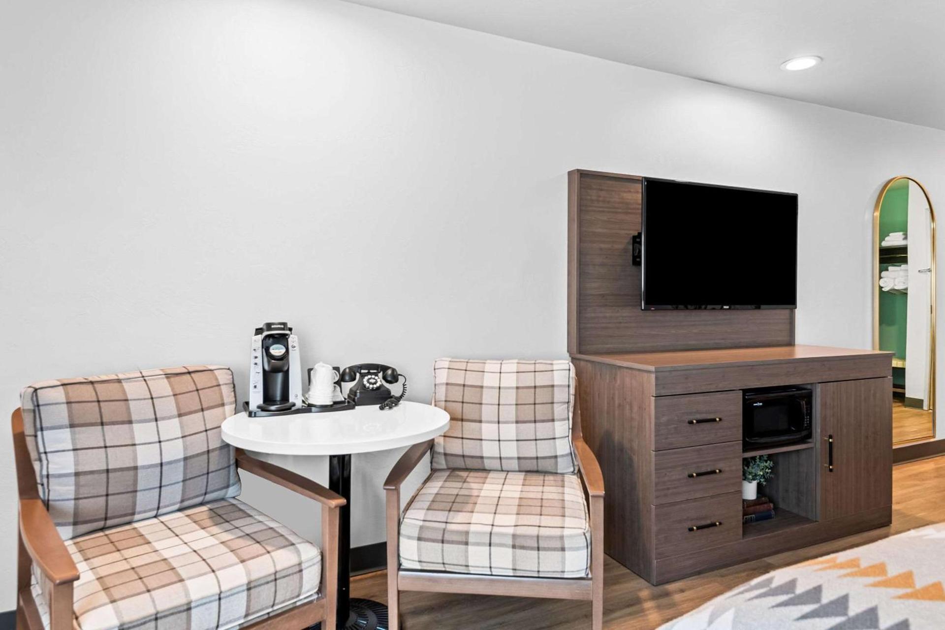 Maverick Hotel Eugene Near University, an Ascend Collection Hotel photo 27