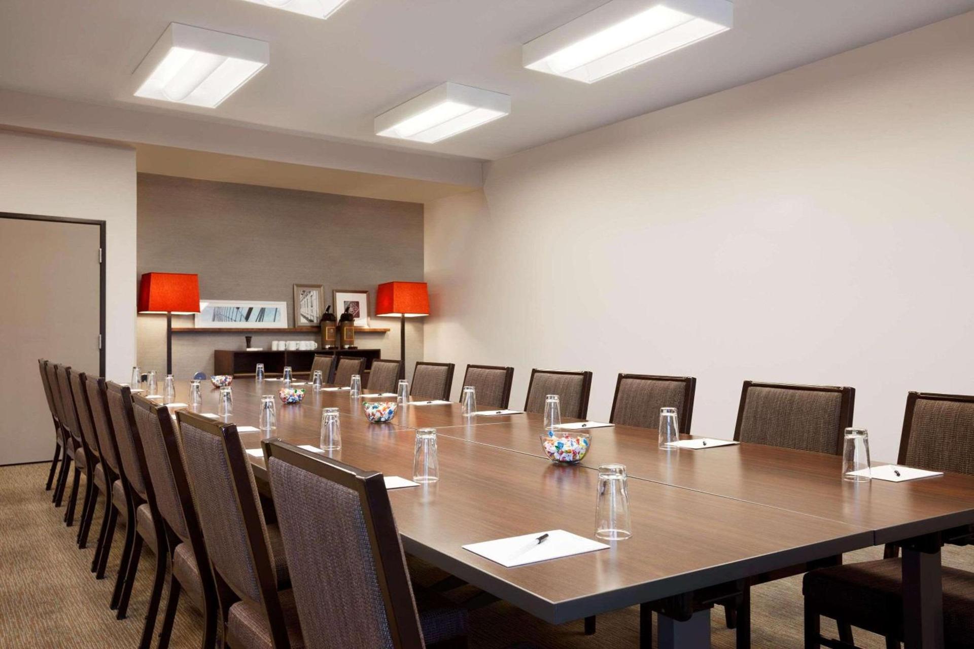 Country Inn & Suites by Radisson, Bozeman, MT photo 37