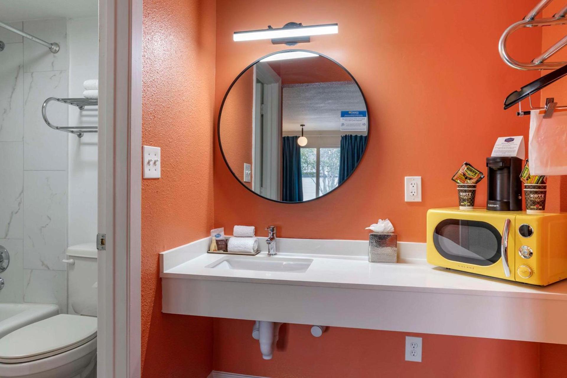 Heights House Hotel - Houston Heights Downtown, an Ascend Collection Hotel photo 27
