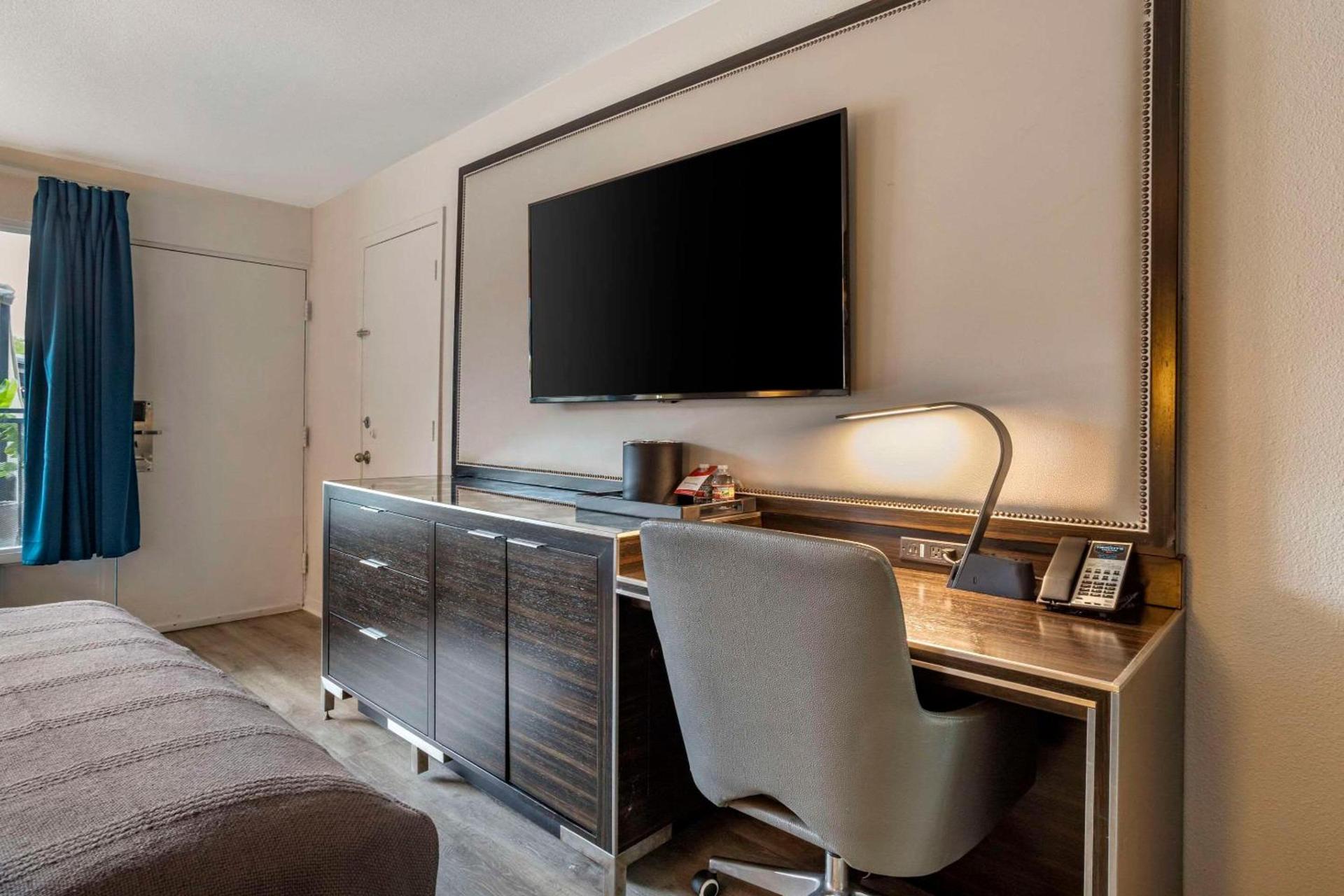 Heights House Hotel - Houston Heights Downtown, an Ascend Collection Hotel photo 26
