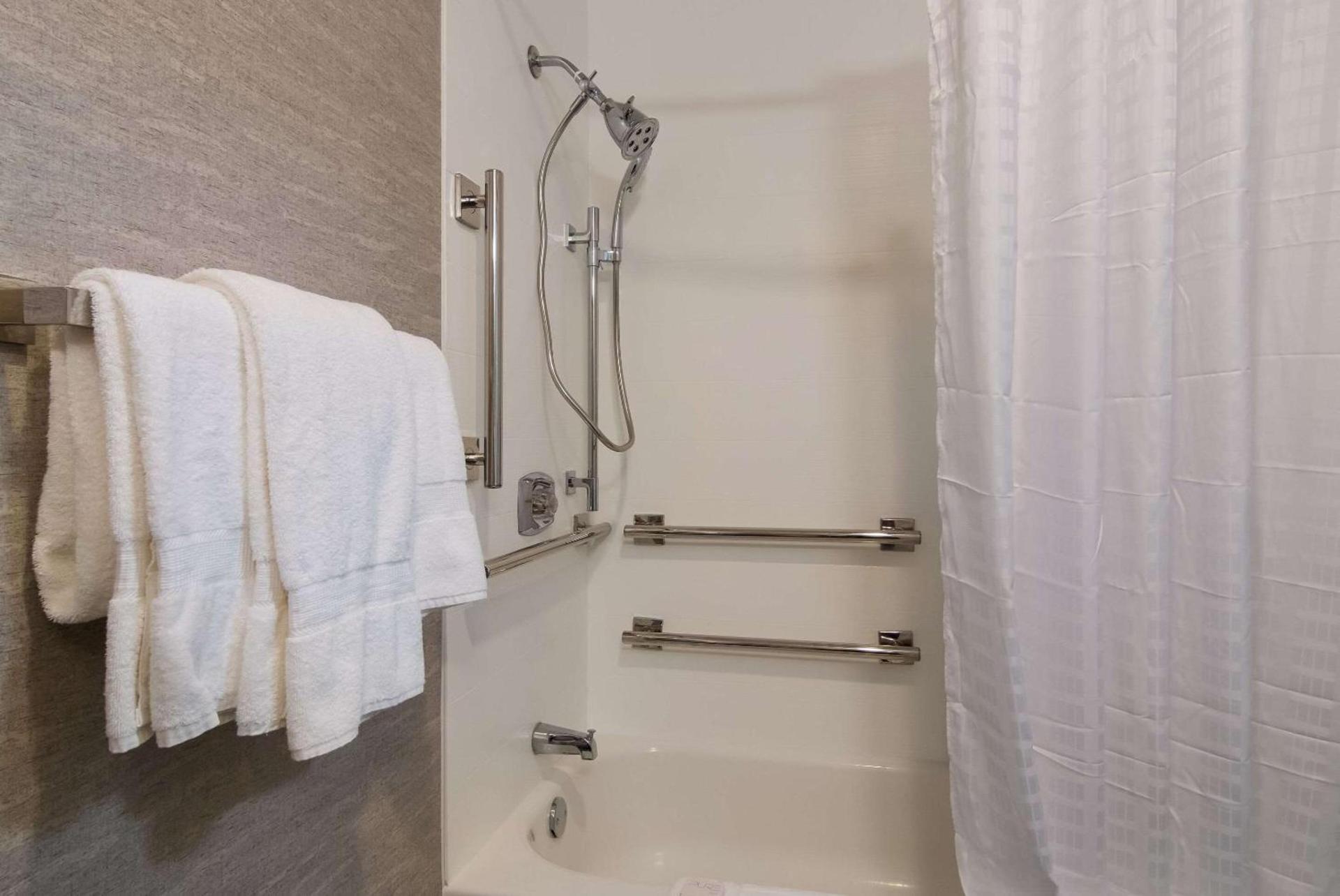 The Inn on Maritime Bay, an Ascend Collection Hotel photo 13
