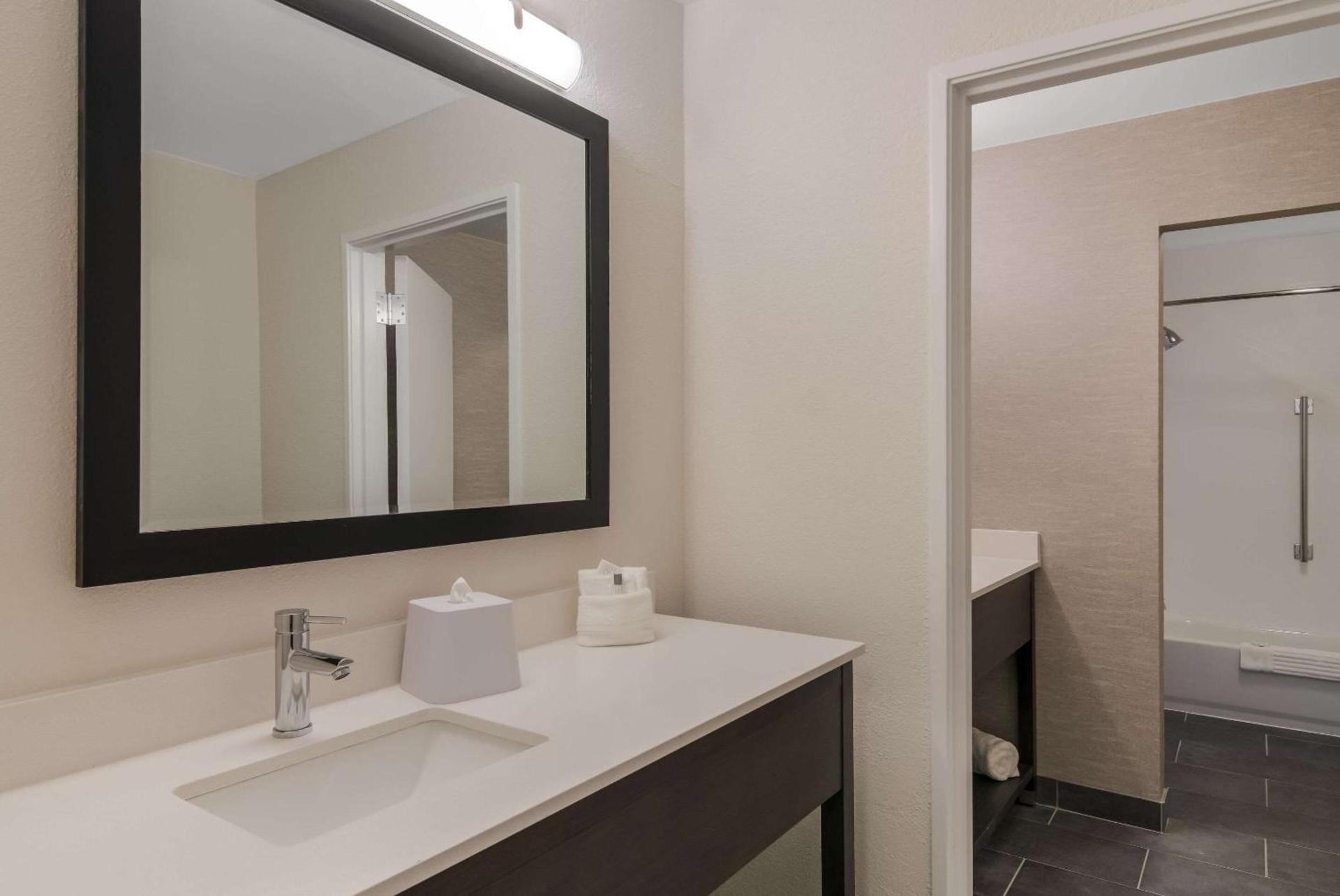The Inn on Maritime Bay, an Ascend Collection Hotel photo 17