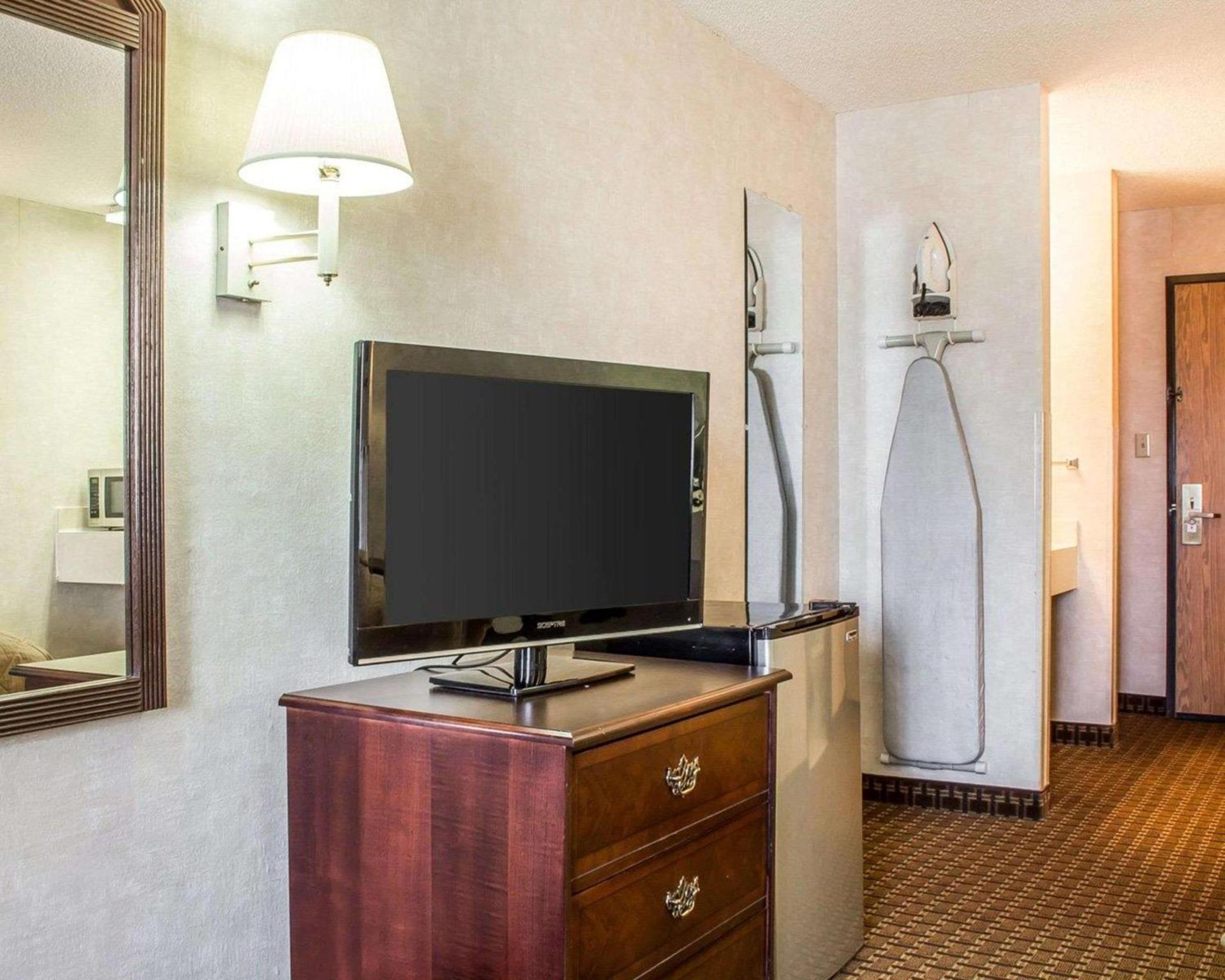 Quality Inn & Suites Yuma photo 16