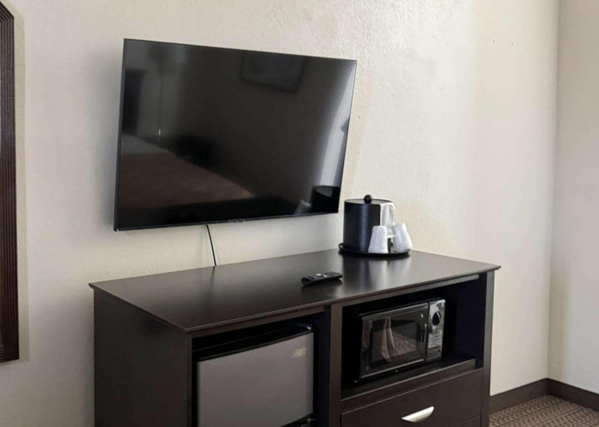 Quality Inn & Suites Yuma photo 19