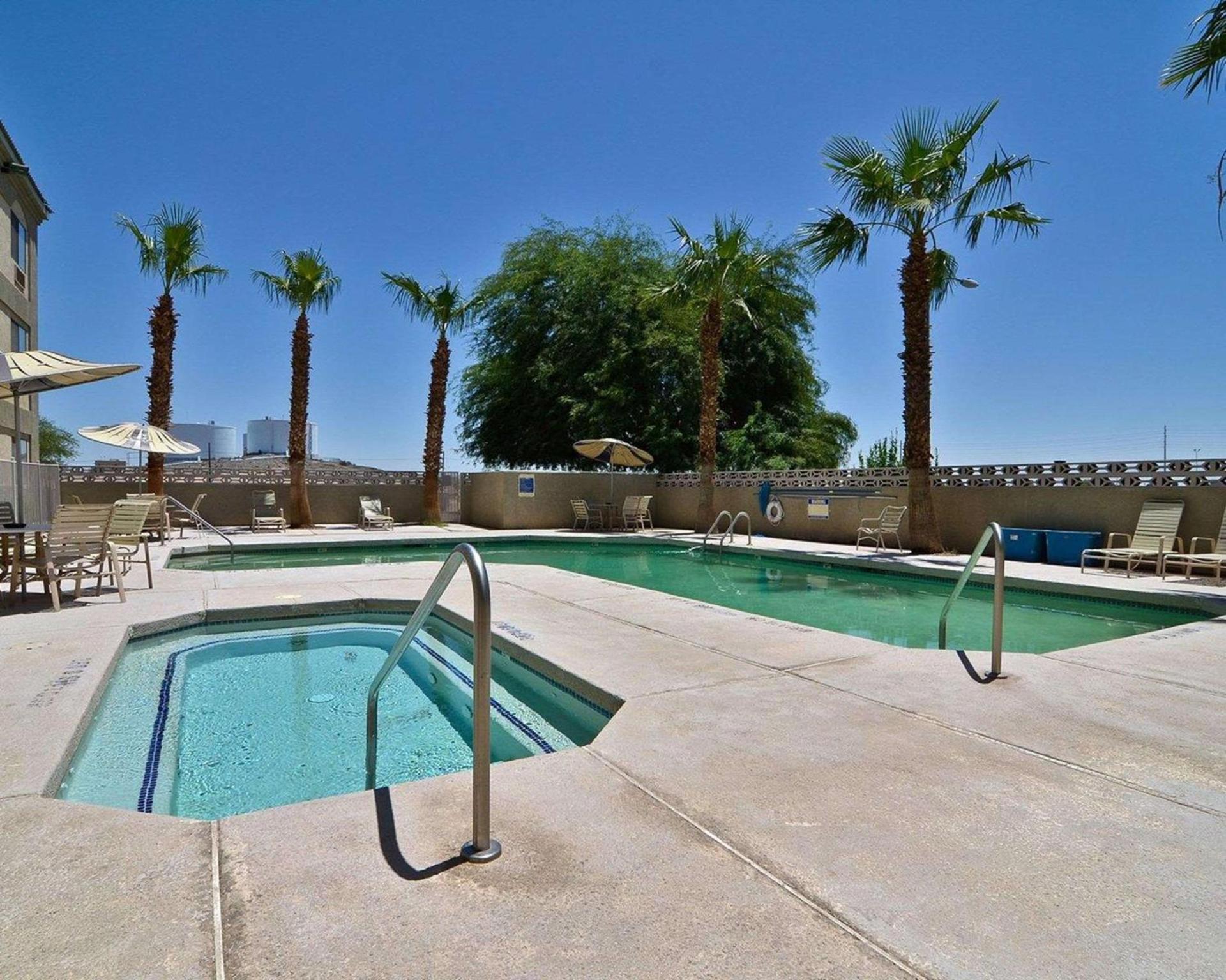 Quality Inn & Suites Yuma photo 34