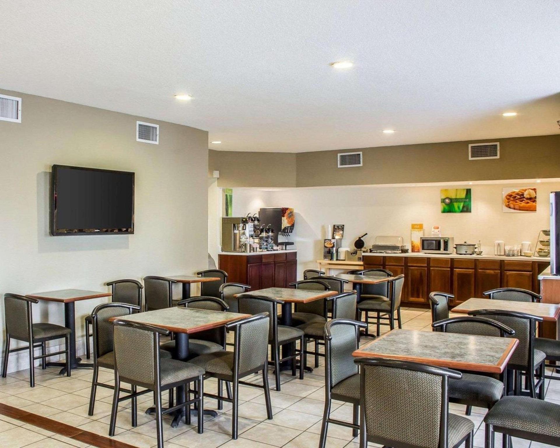 Quality Inn & Suites Yuma photo 42