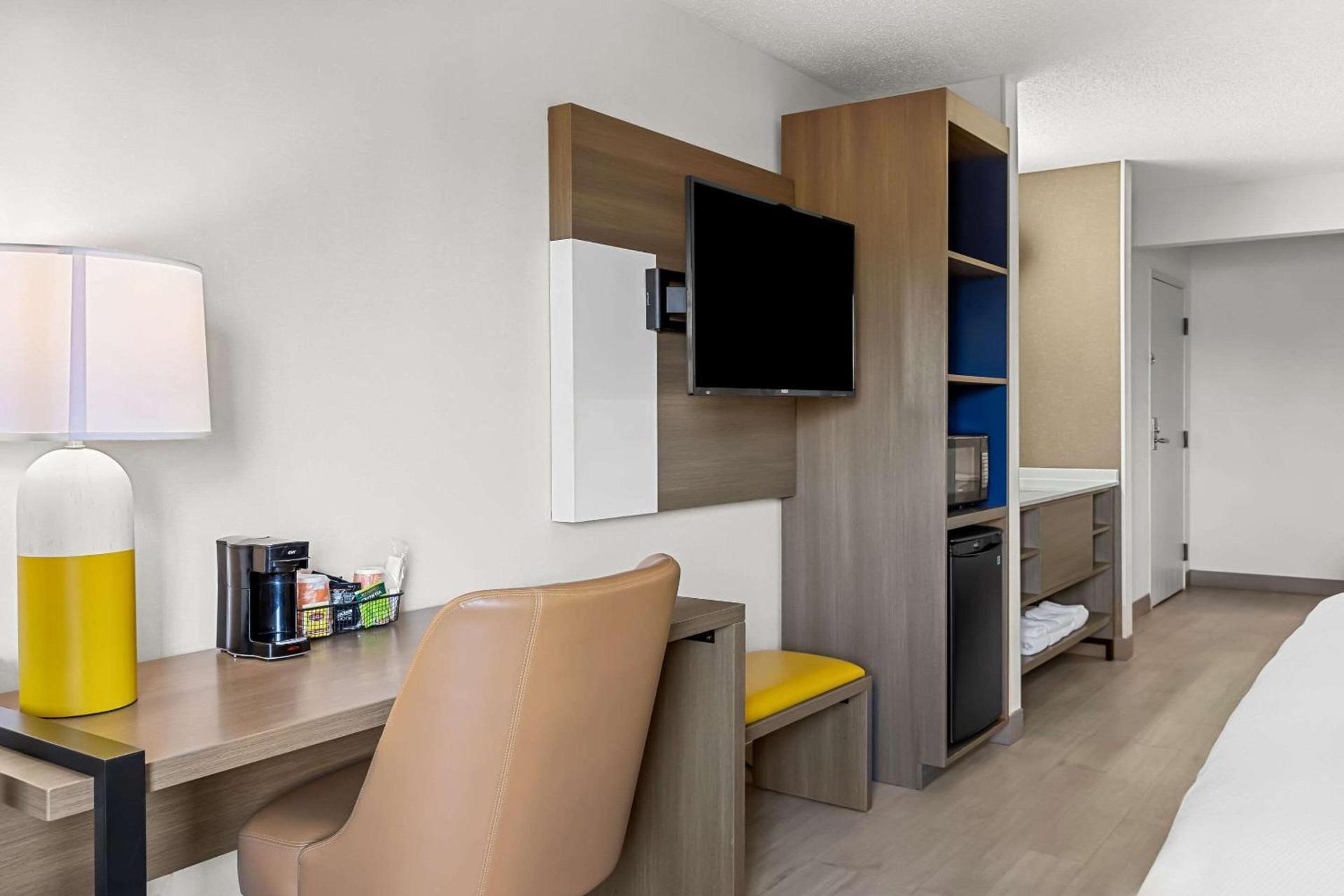 Comfort Inn Painesville - Concord photo 39