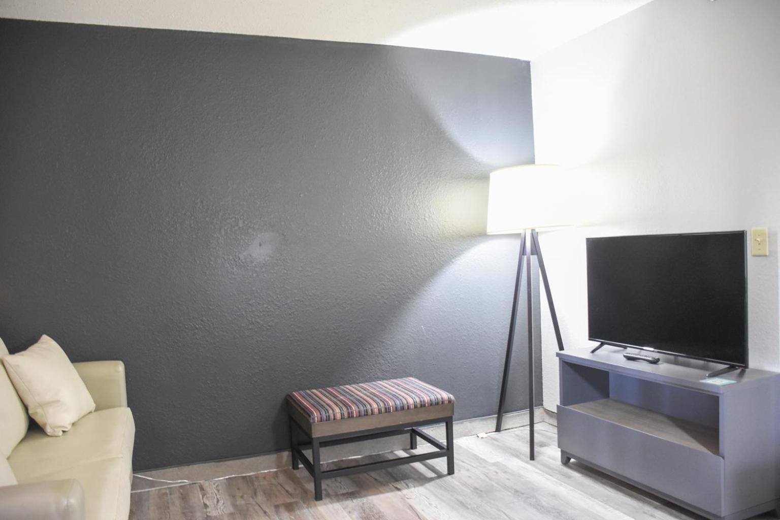 Country Inn & Suites By Radisson Bloomington-Normal West, IL photo 5