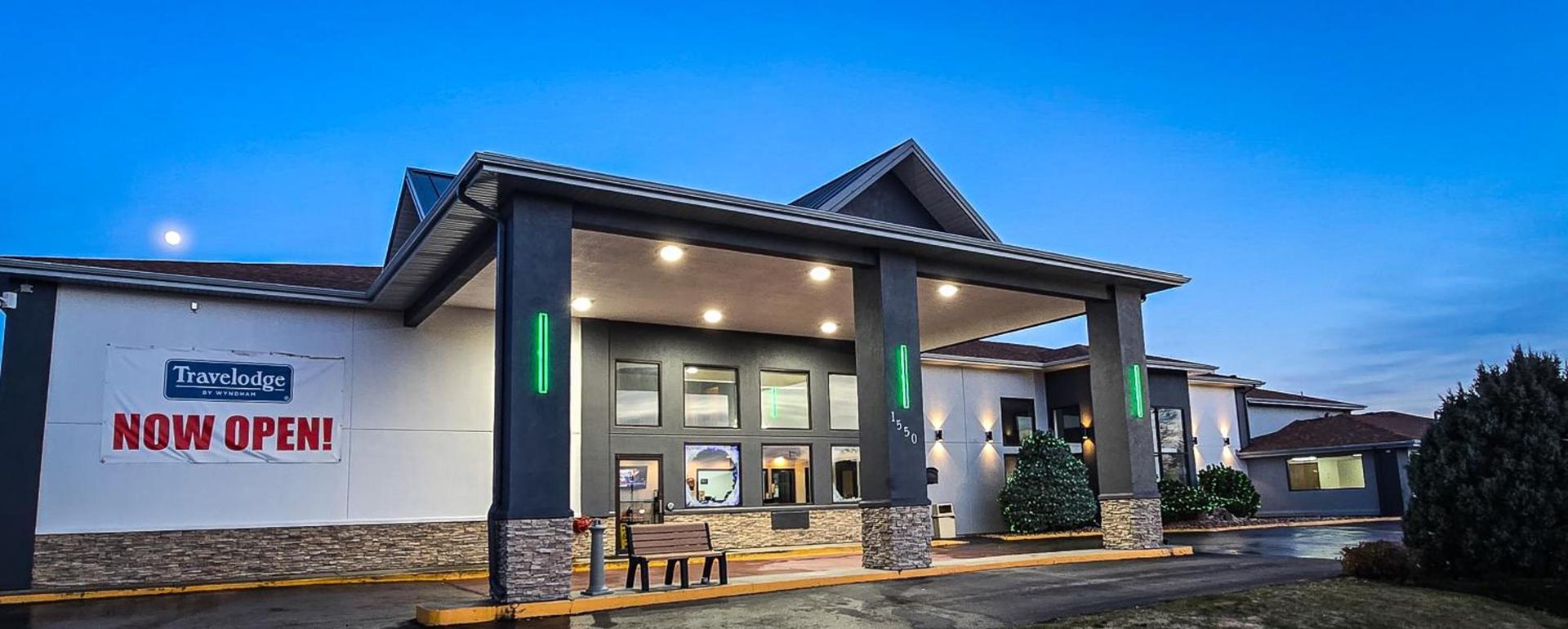 Travelodge by Wyndham Rapid City - Black Hills photo 1