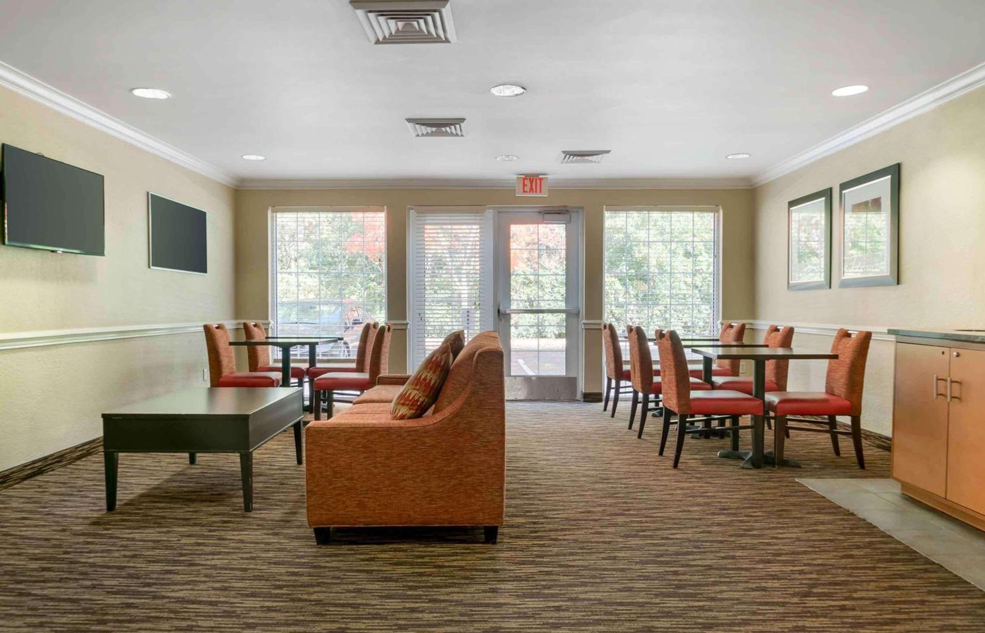 Extended Stay America Suites - Detroit - Novi - Orchard Hill Place photo 8