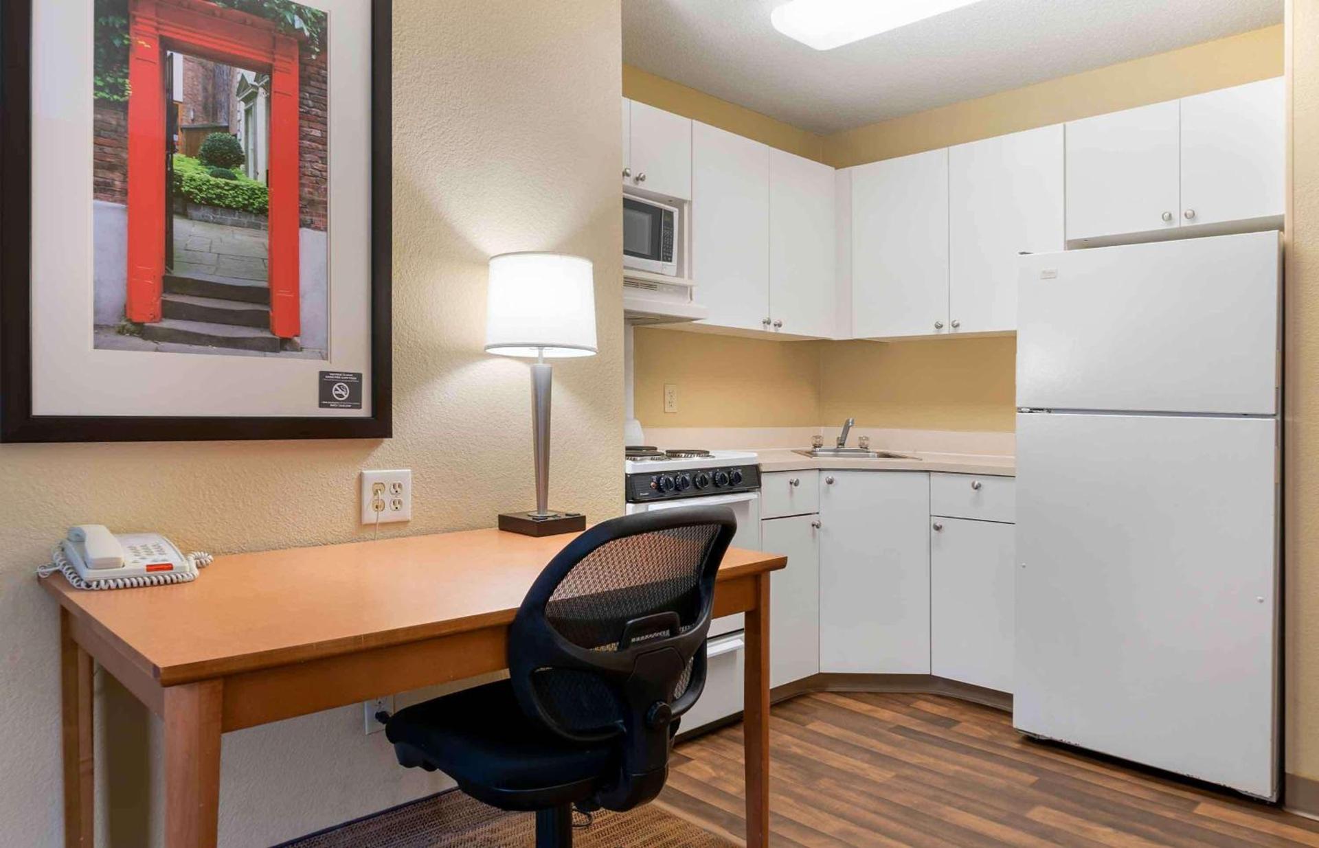 Extended Stay America Suites - Detroit - Novi - Orchard Hill Place photo 12