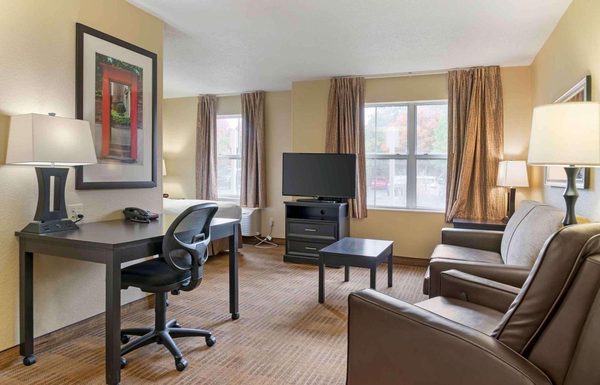 Extended Stay America Suites - Detroit - Novi - Orchard Hill Place photo 15