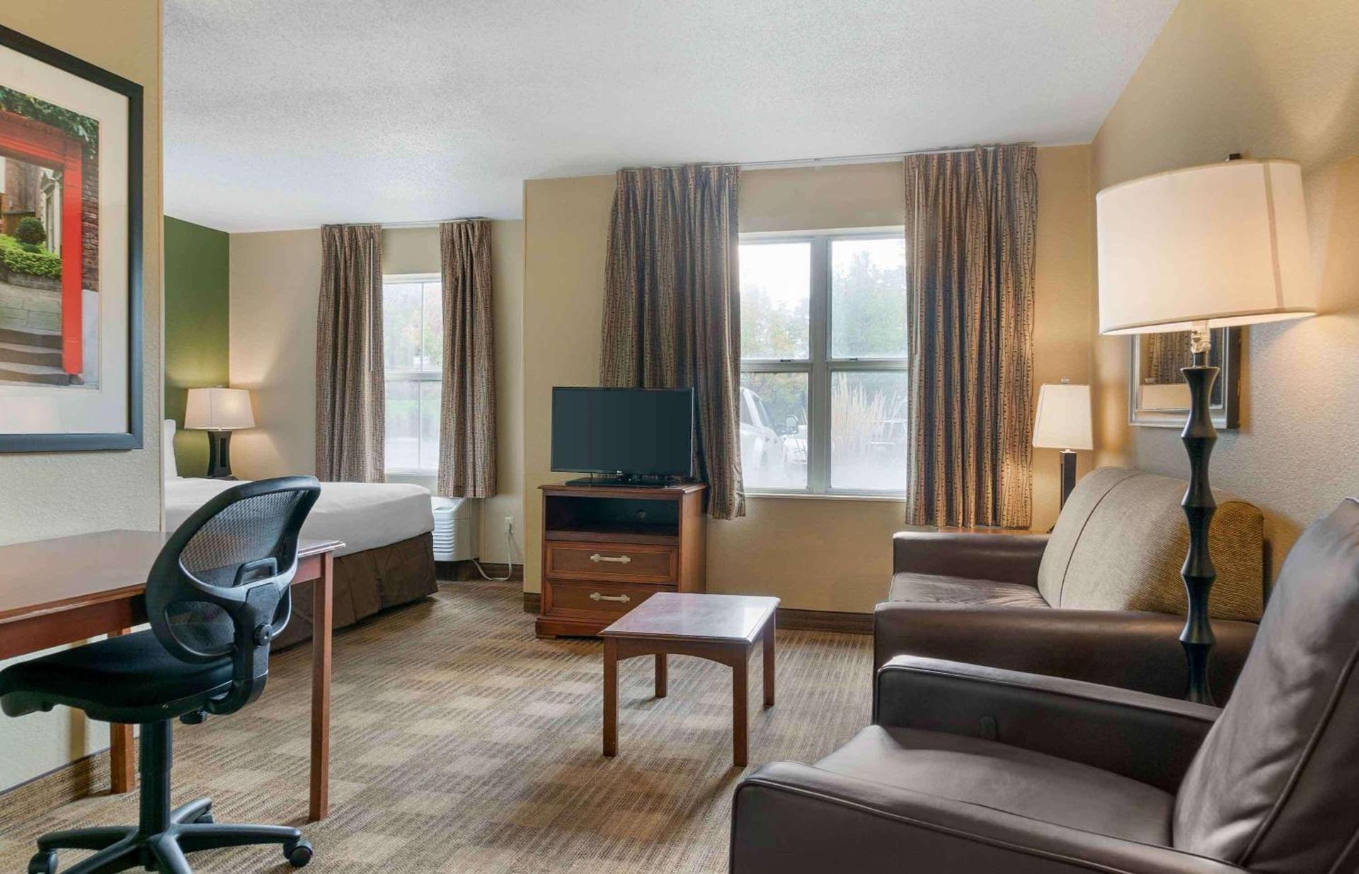 Extended Stay America Suites - Detroit - Novi - Orchard Hill Place photo 23