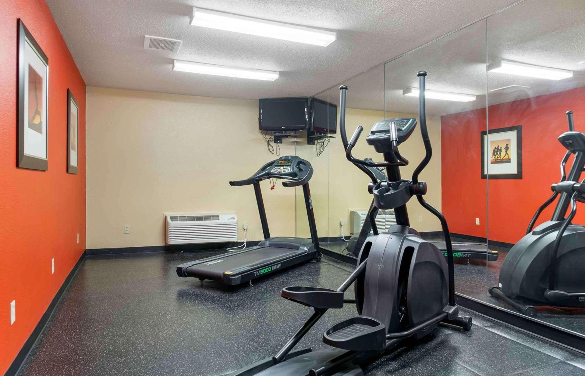 Extended Stay America Suites - Detroit - Novi - Orchard Hill Place photo 34