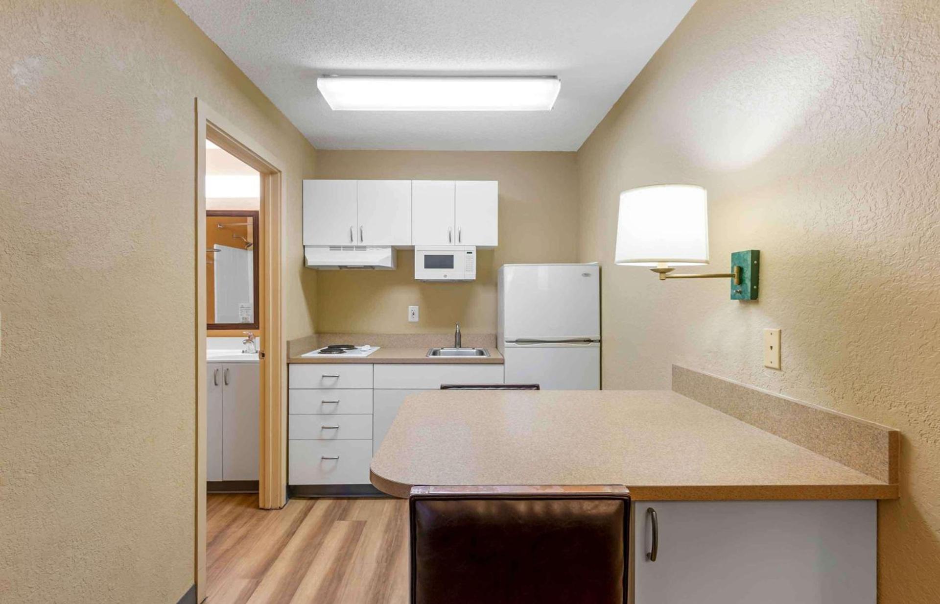 Extended Stay America Suites - Fort Lauderdale - Davie photo 12