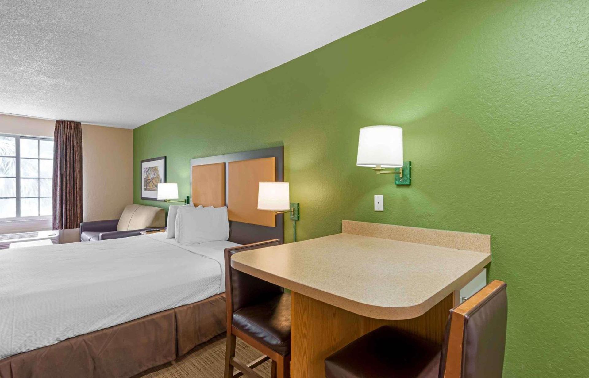 Extended Stay America Suites - Fort Lauderdale - Davie photo 29