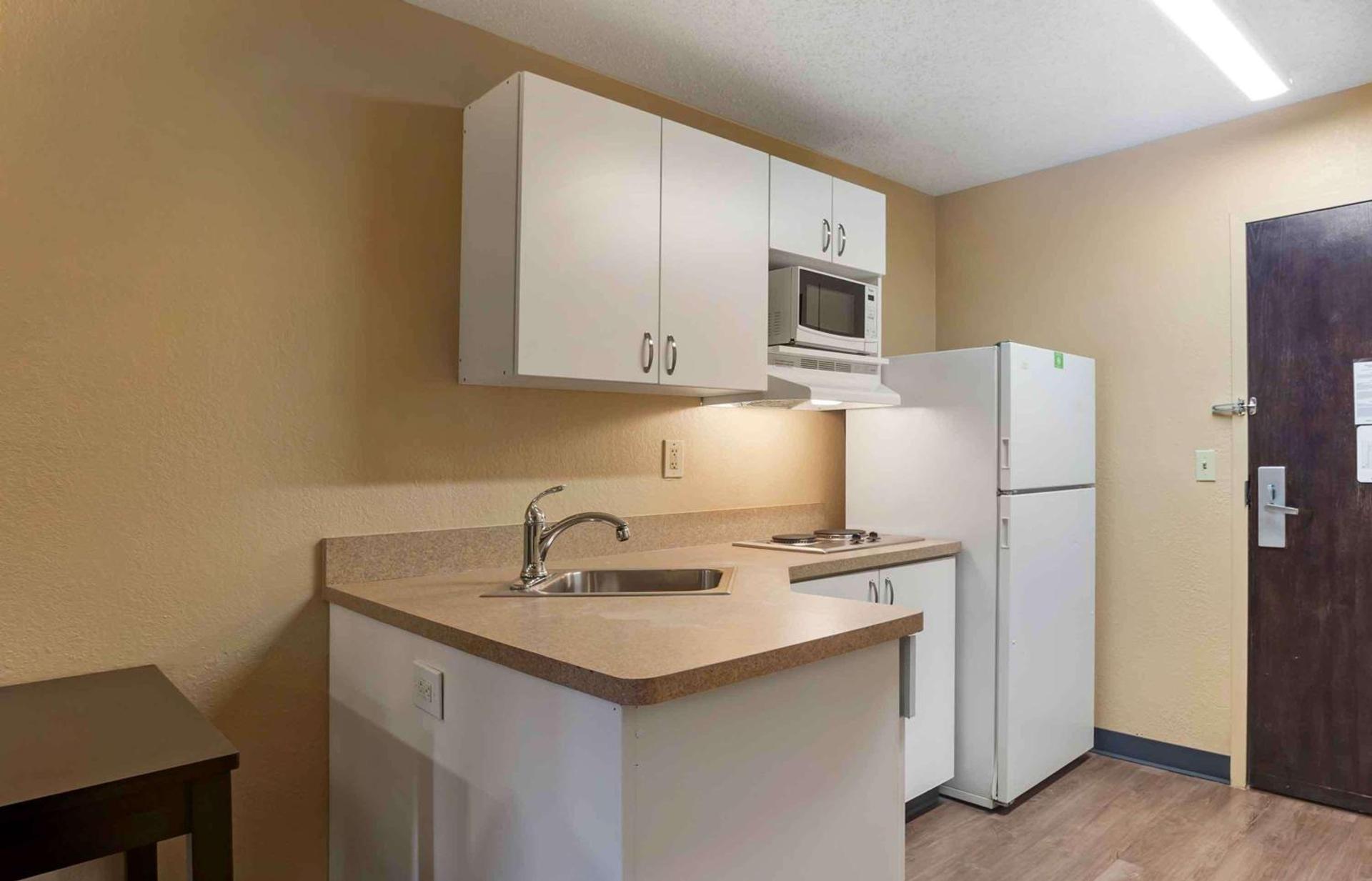 Extended Stay America Suites - Palm Springs - Airport photo 20