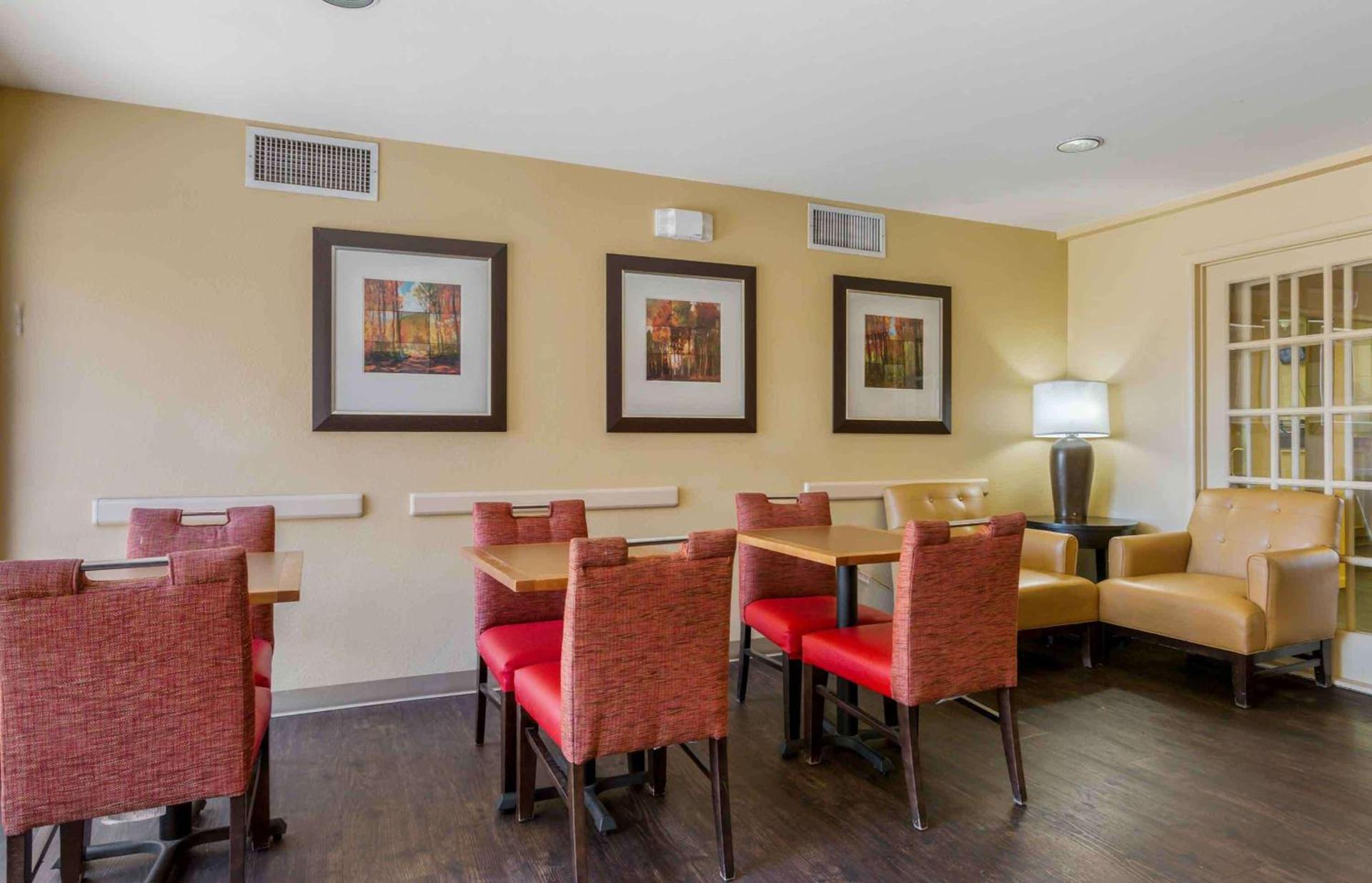 Extended Stay America Suites - Phoenix - Airport - Tempe photo 8