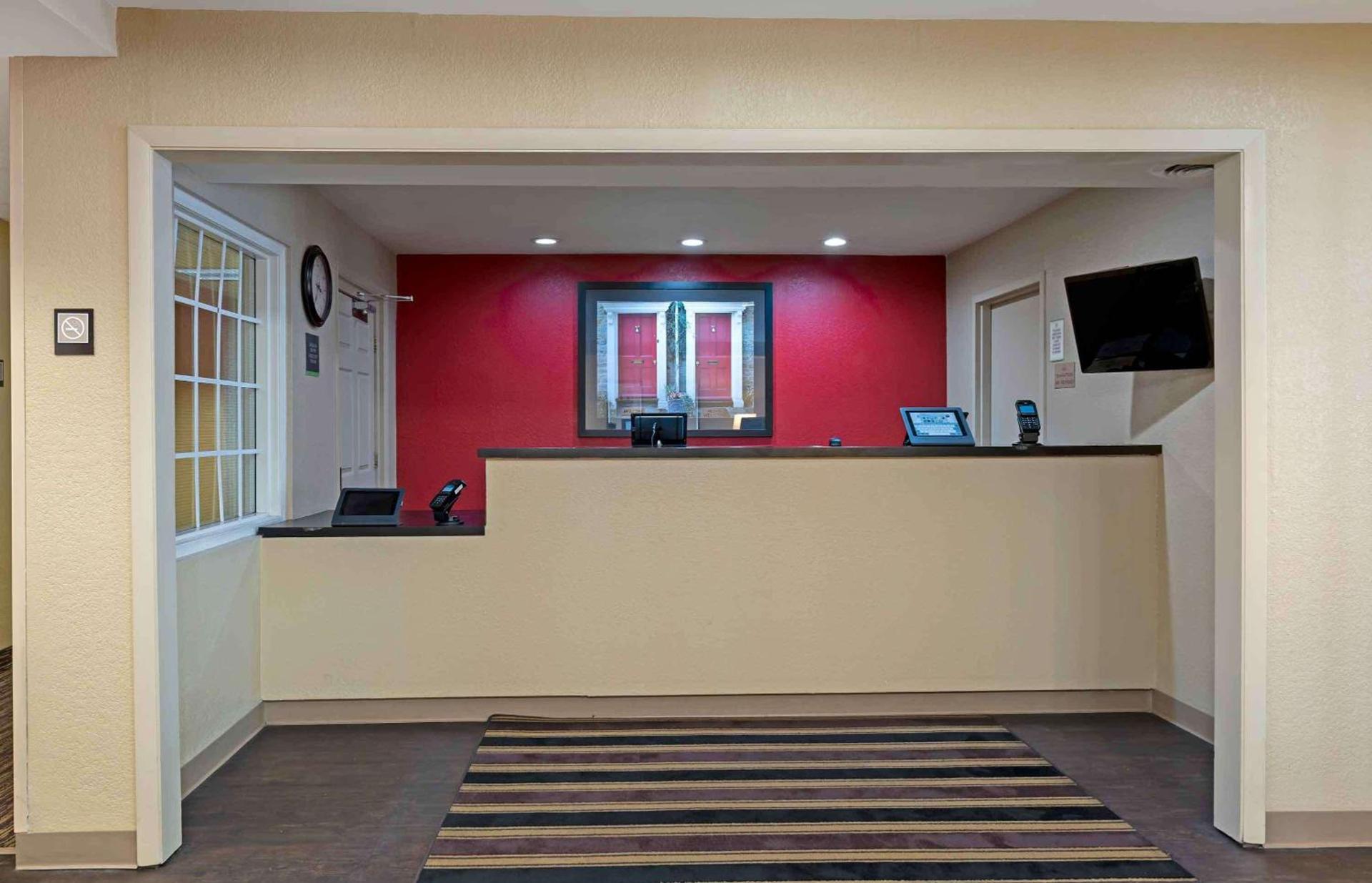 Extended Stay America Suites - Indianapolis - West 86th St photo 7