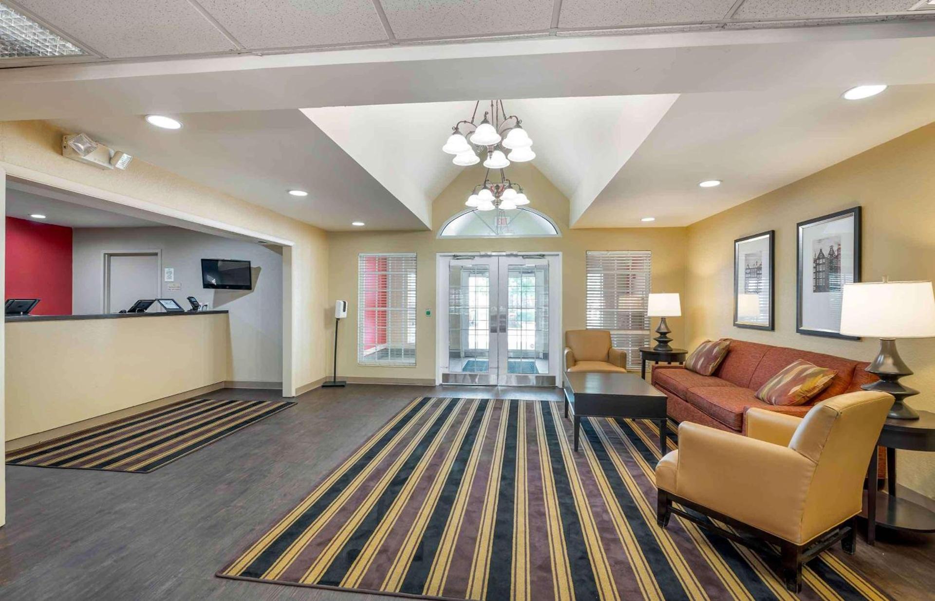 Extended Stay America Suites - Indianapolis - West 86th St photo 6