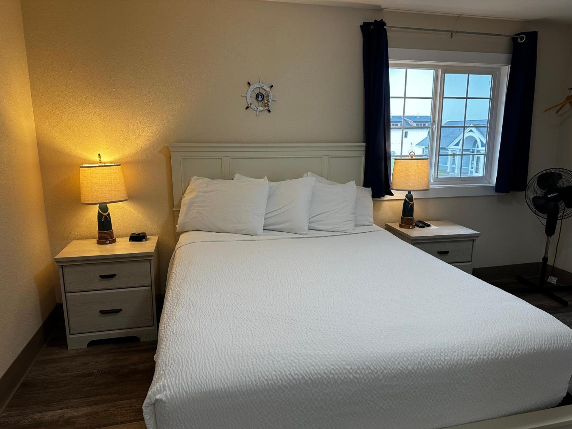 Coastal Inn and Suites photo 61