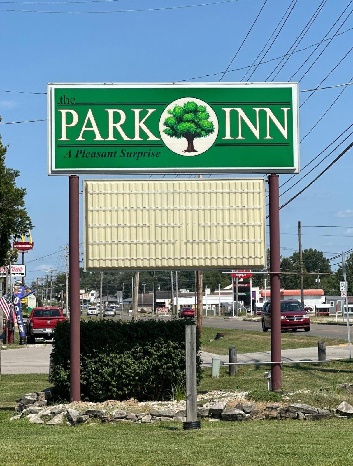 Park inn motel photo 9